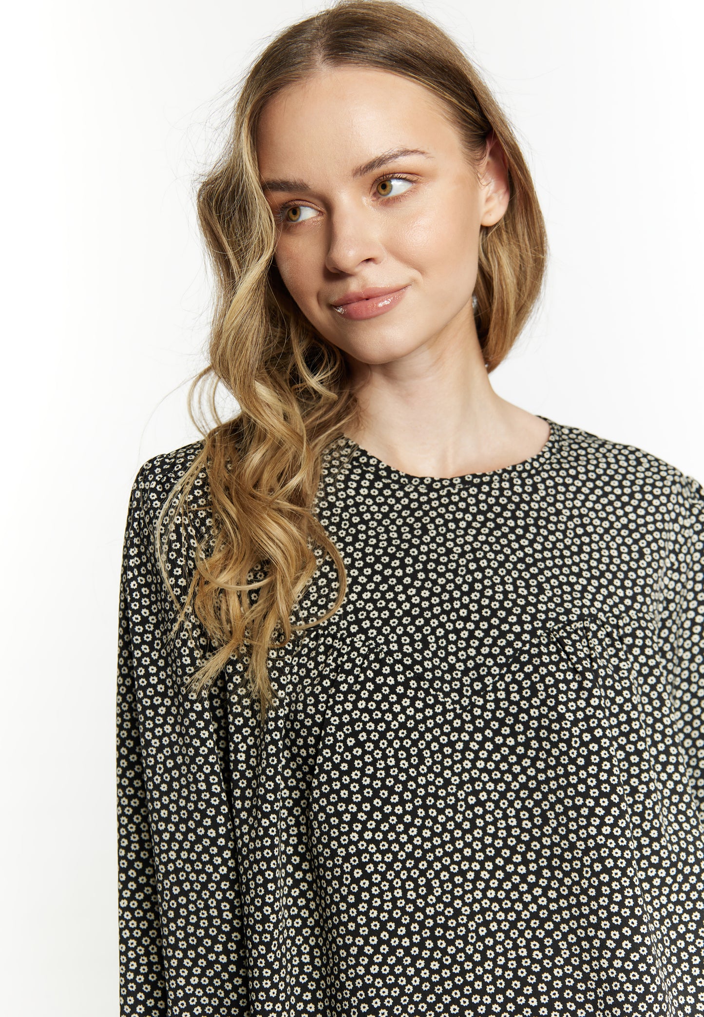 DreiMaster Vintage women's long sleeve blouse