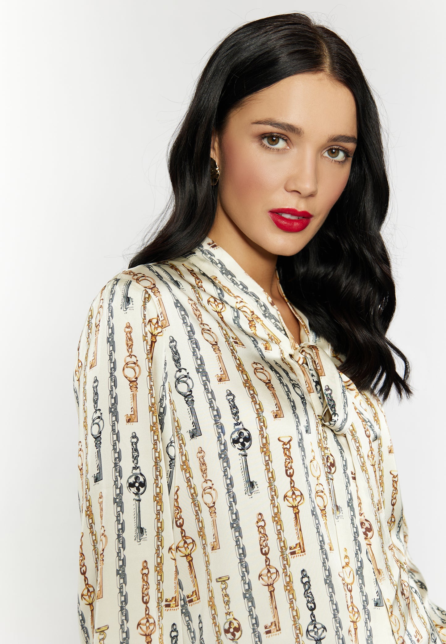 faina women's slip-on blouse