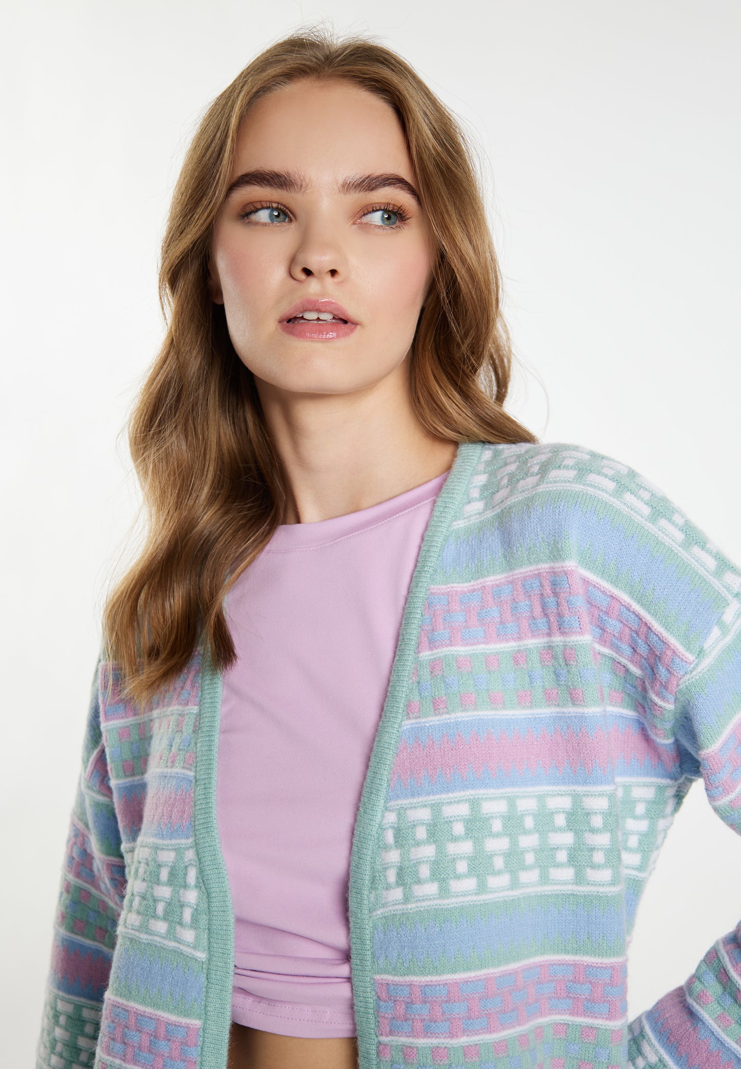 IZIA women's cardigan