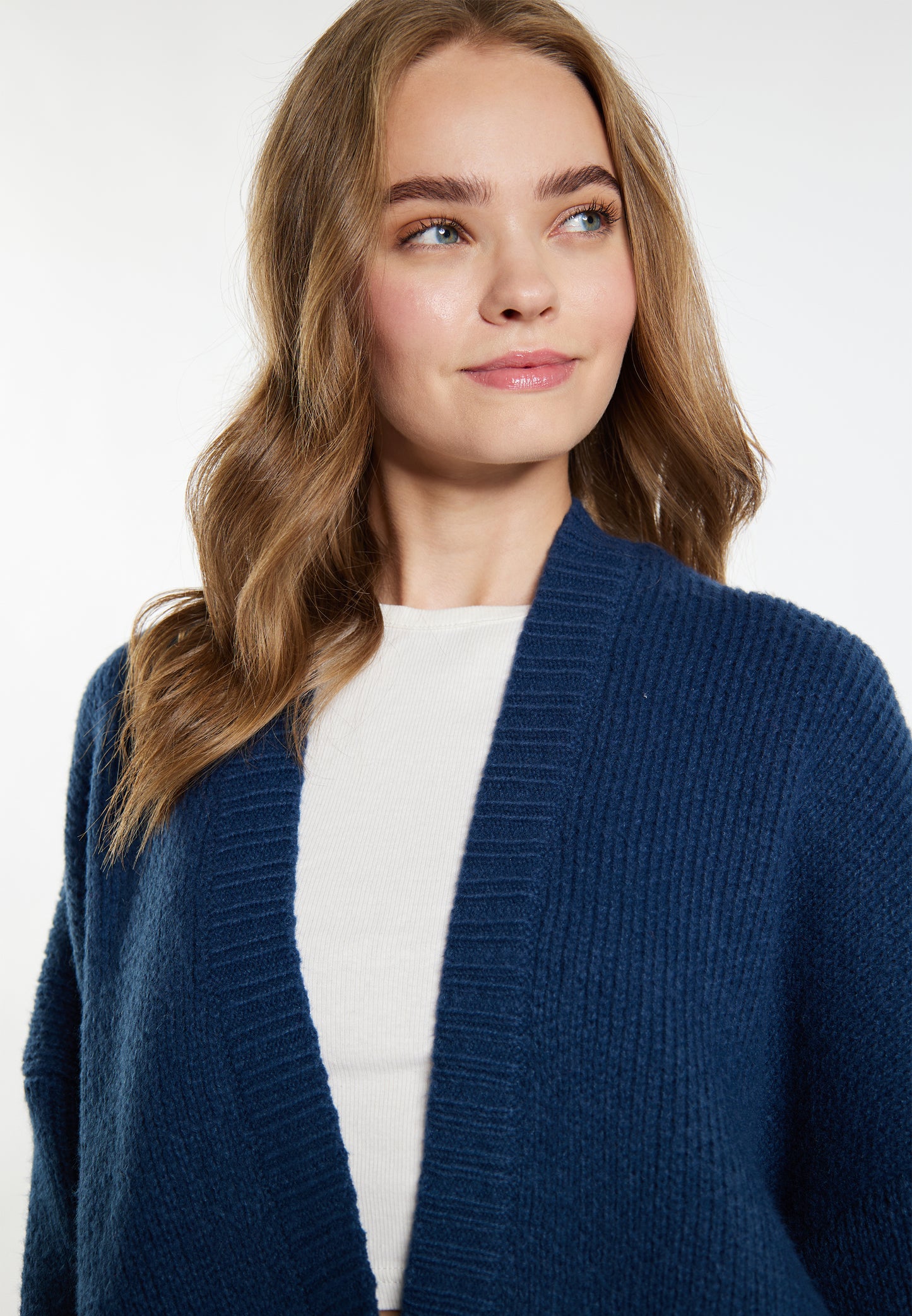 IZIA women's cardigan