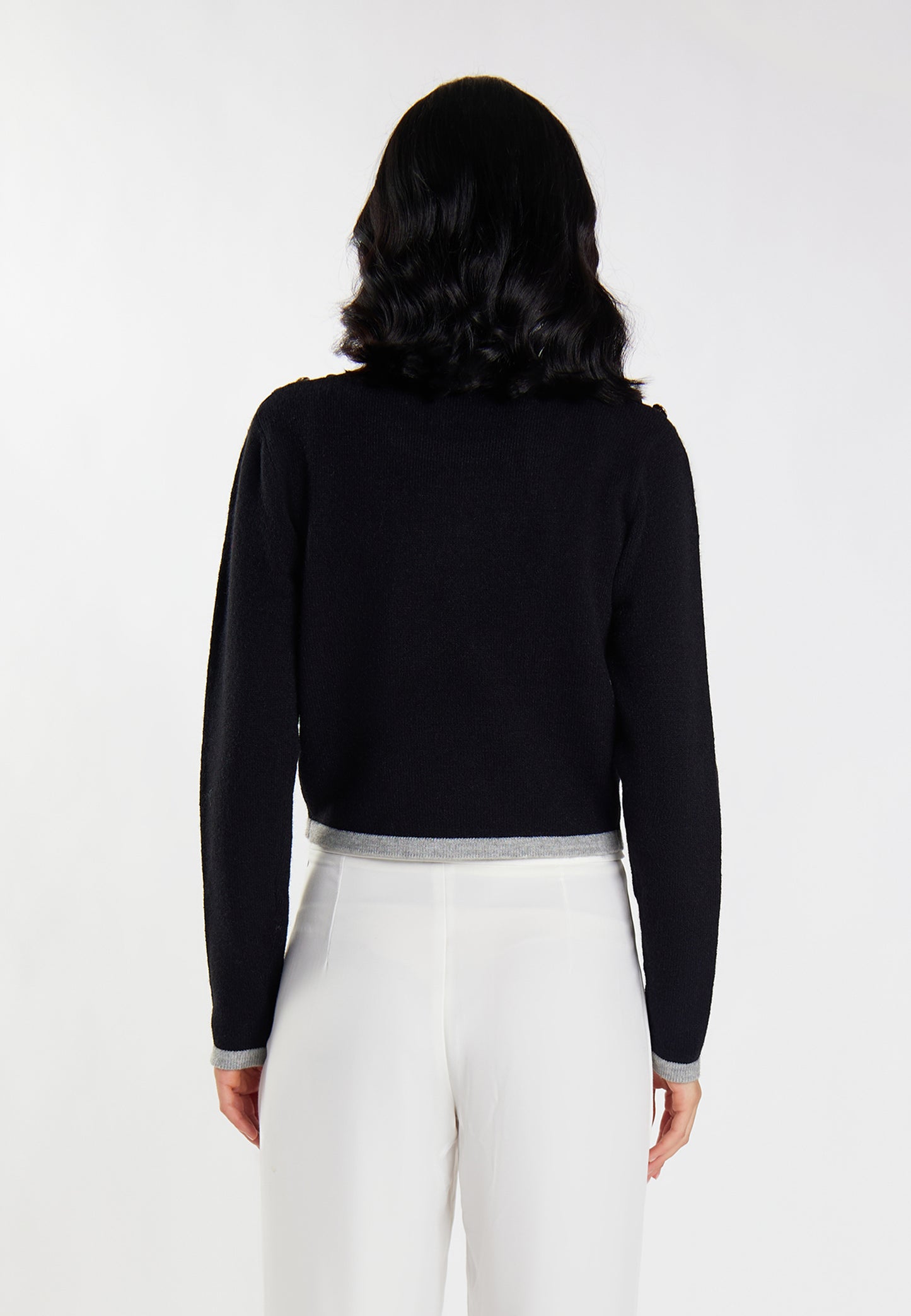 faina women's knitted sweater