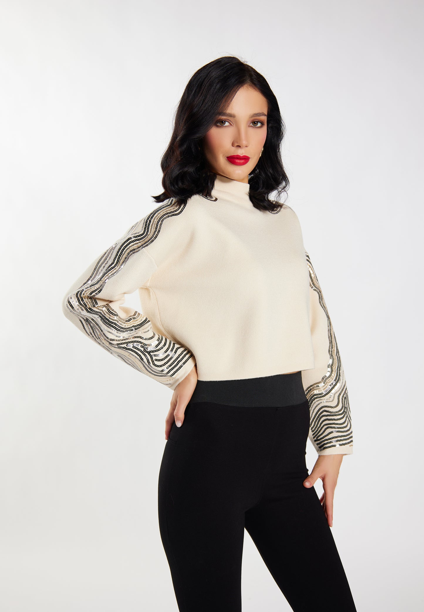 faina women's knitted sweater with sequin