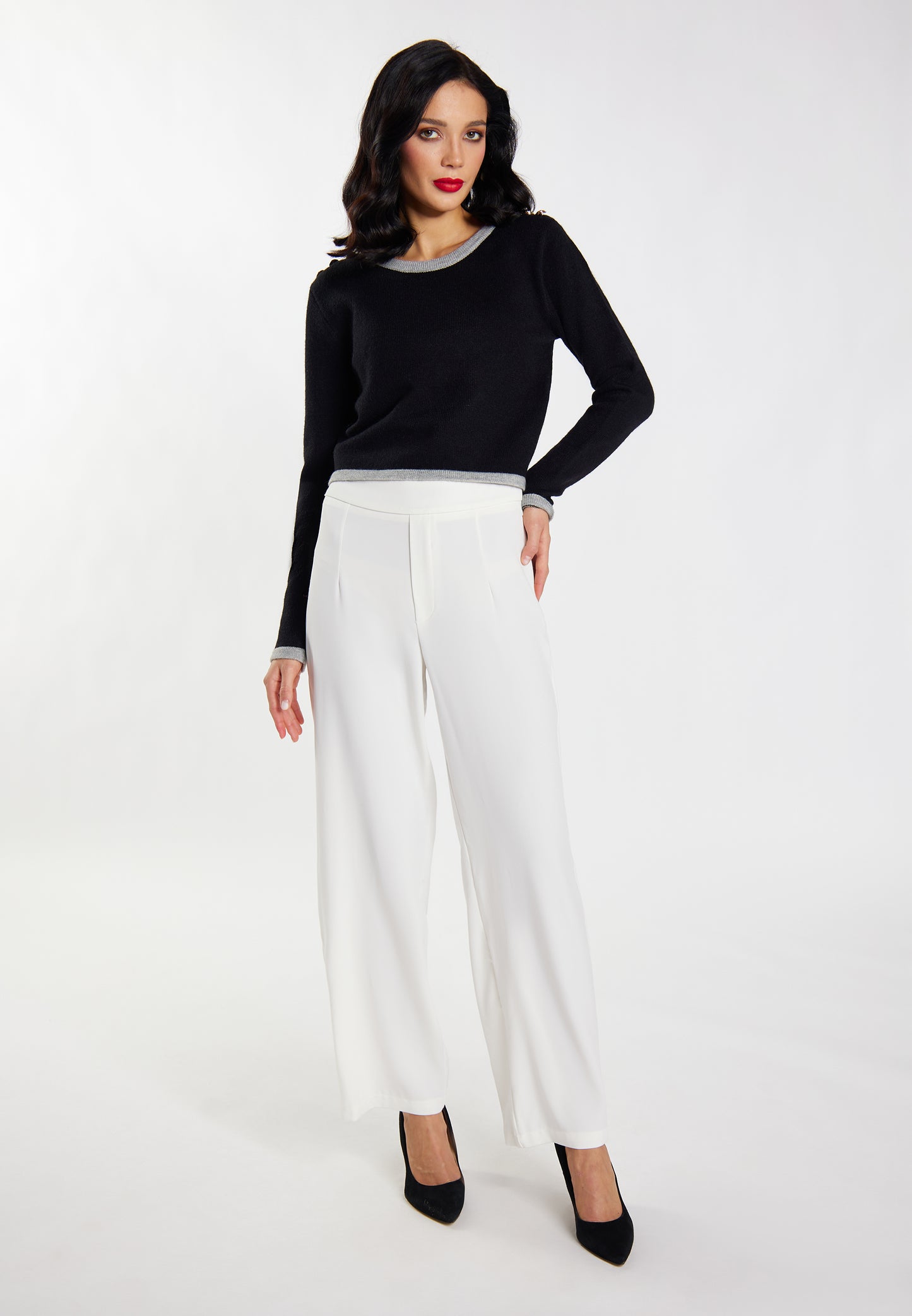 faina women's knitted sweater