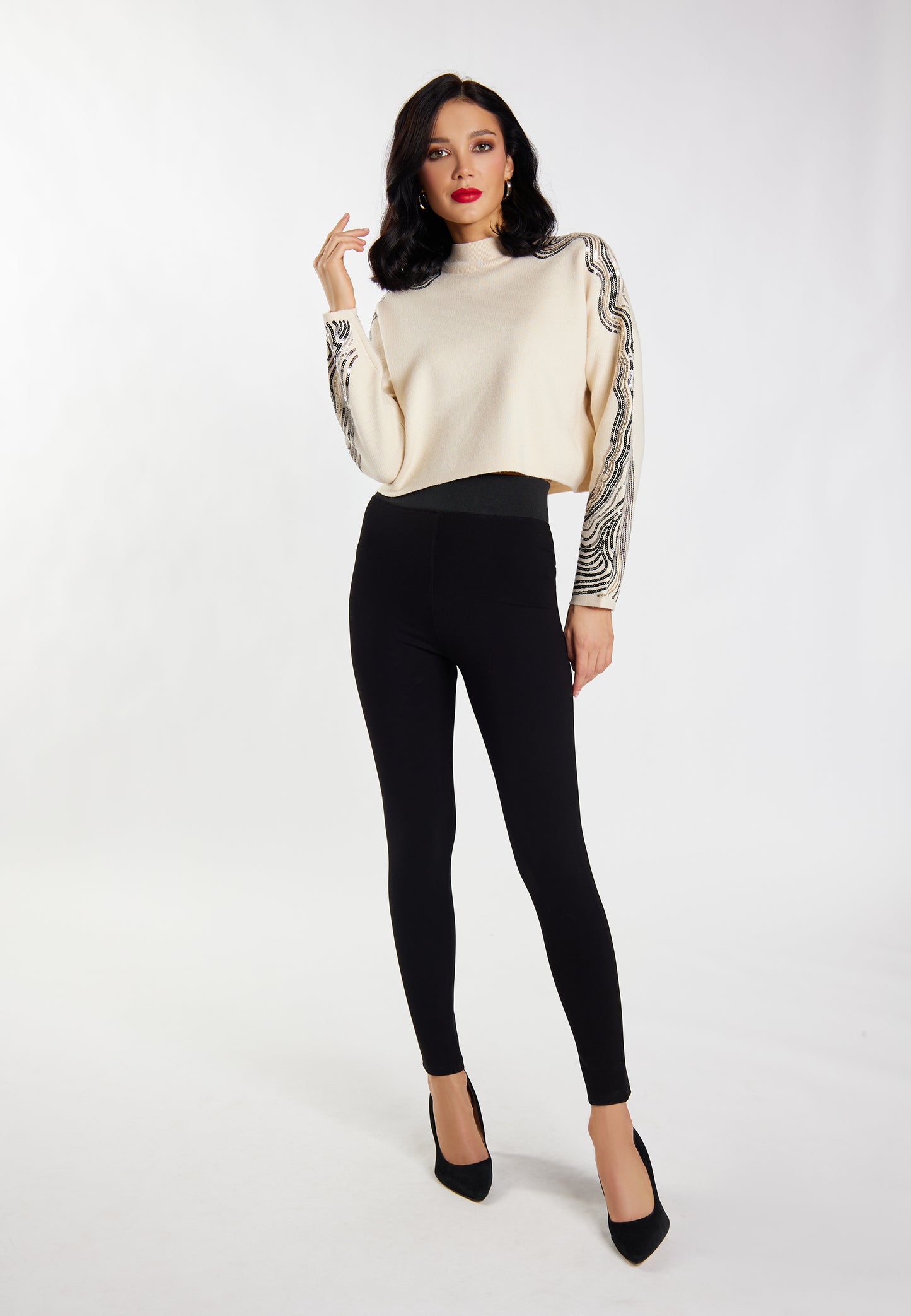 faina women's knitted sweater with sequin