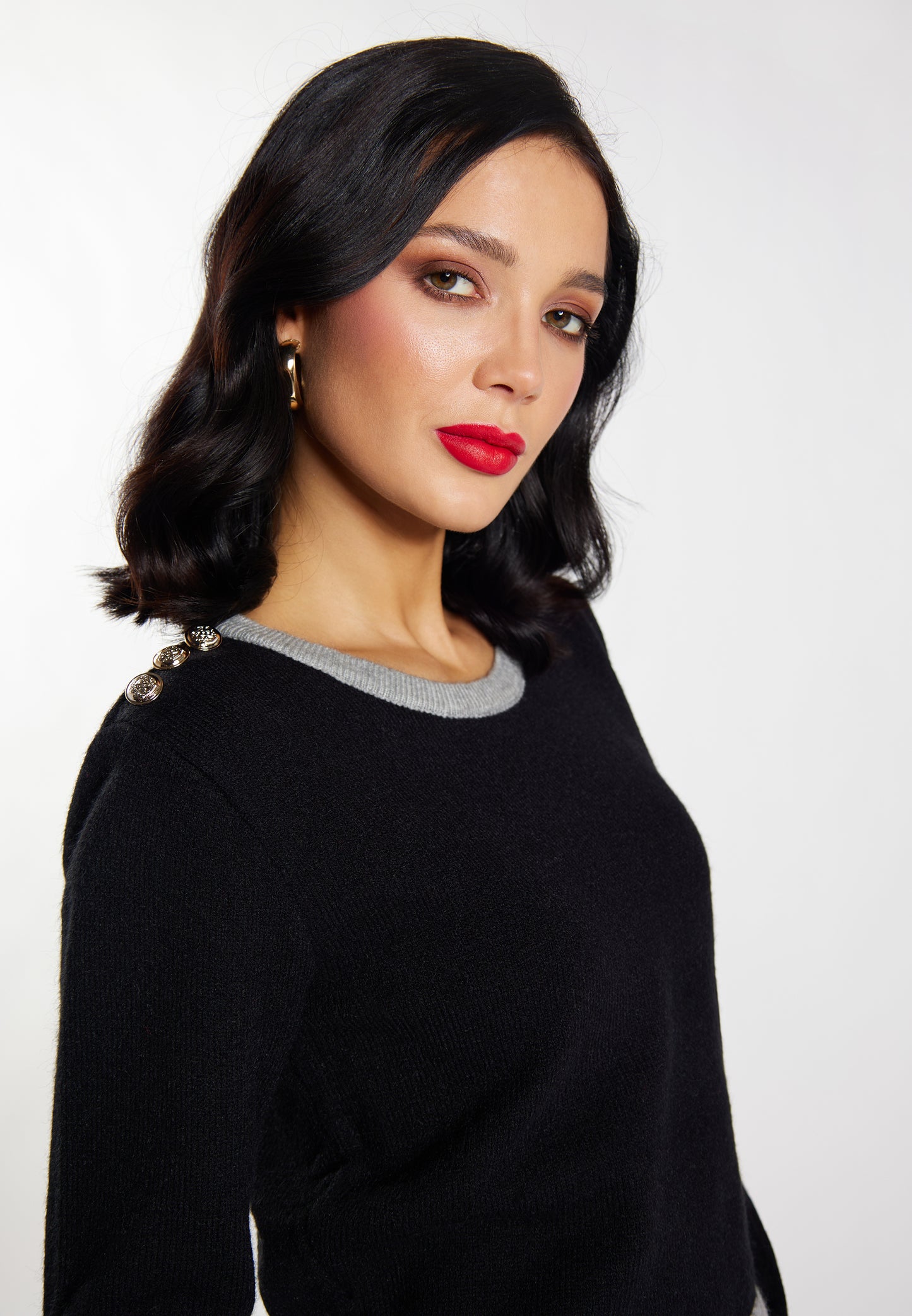 faina women's knitted sweater