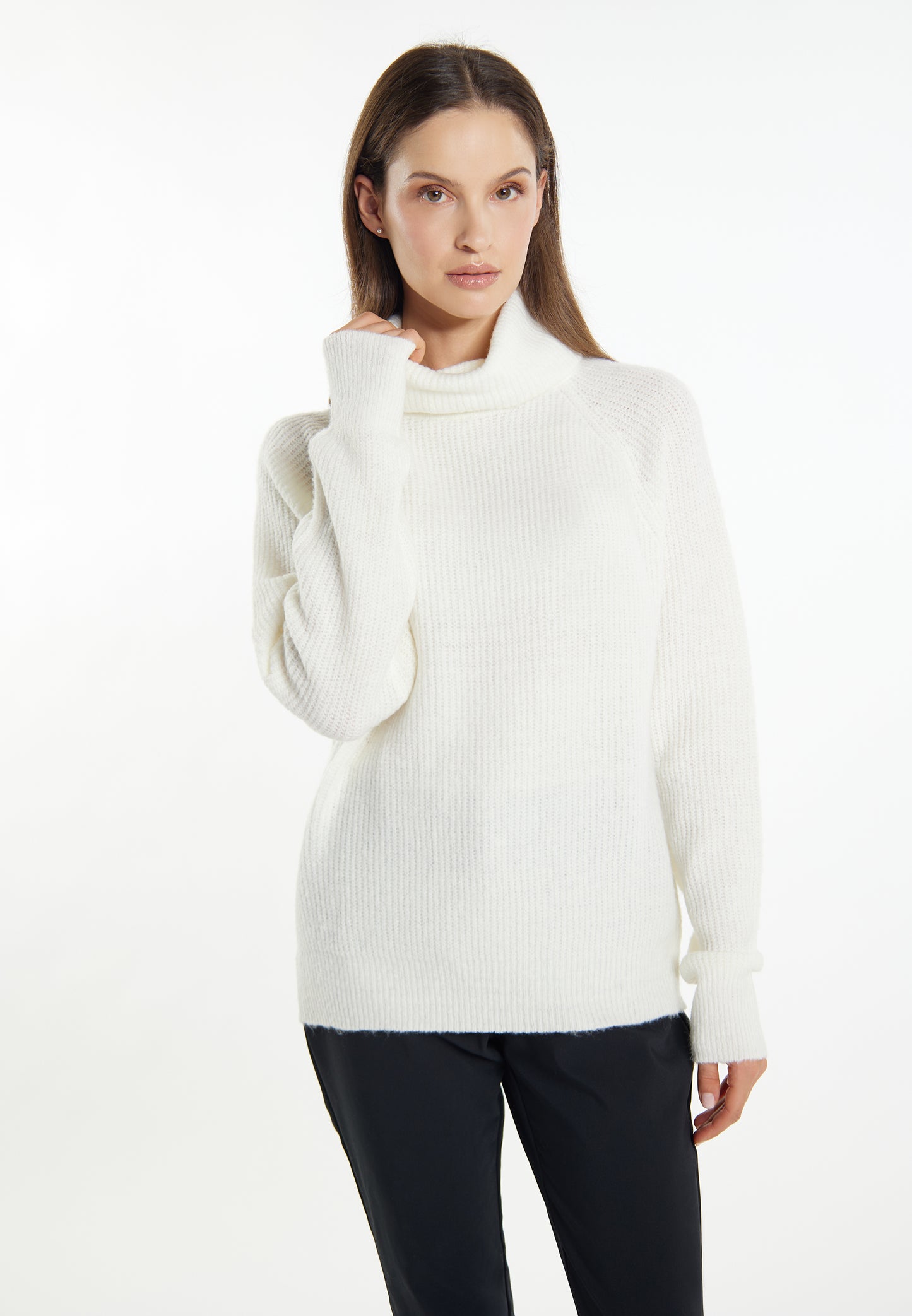 usha WHITE LABEL women's knitted sweater
