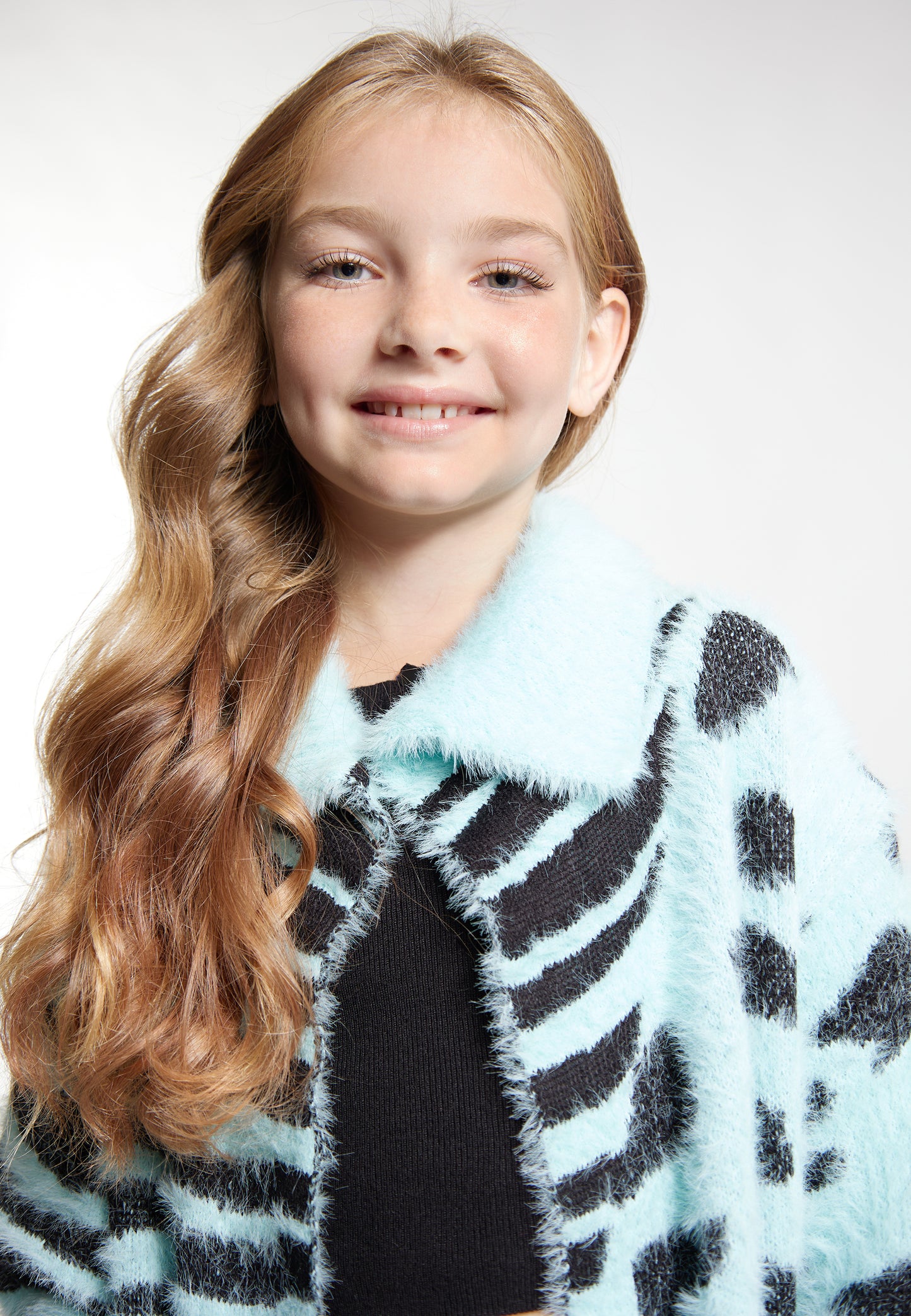 myMo KIDS girl's knit cardigan