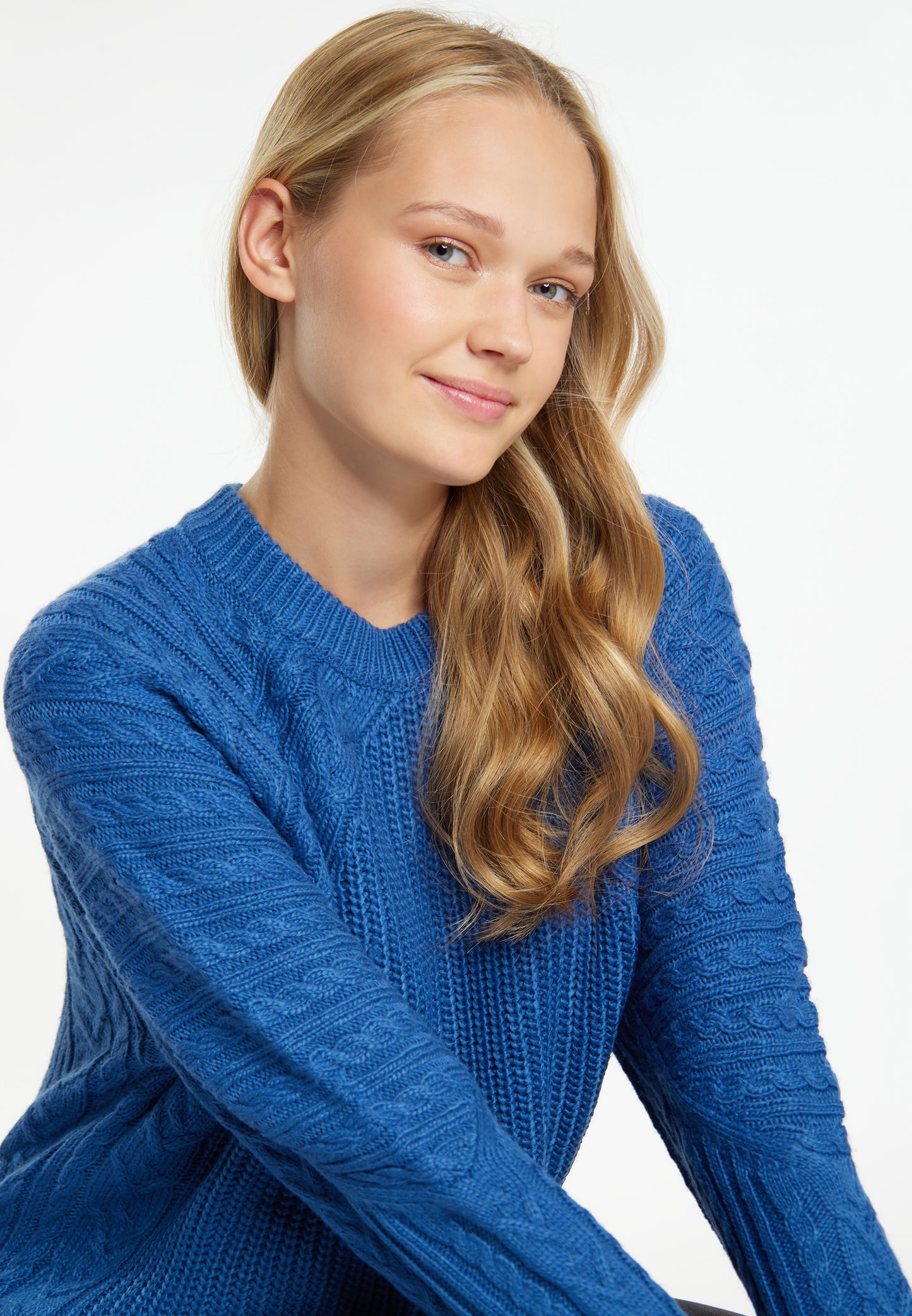 myMo women's knitted sweater