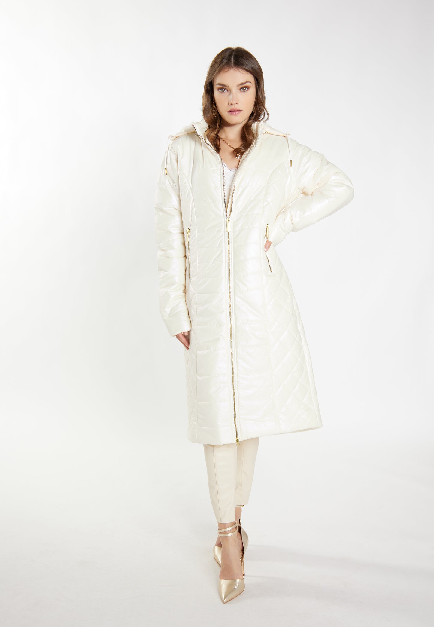 faina women's light quilted coat