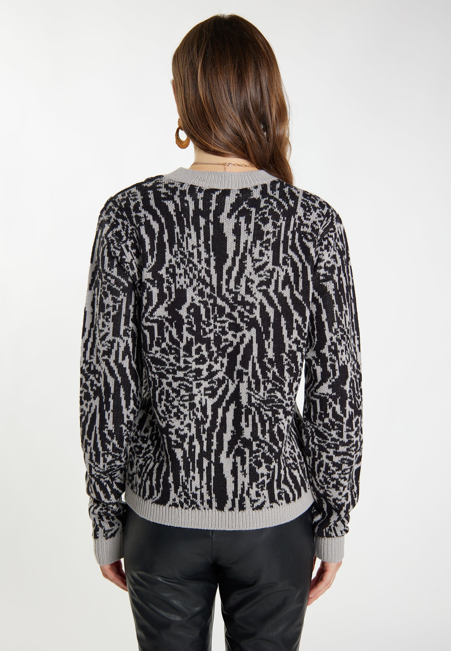 faina women's knit sweater