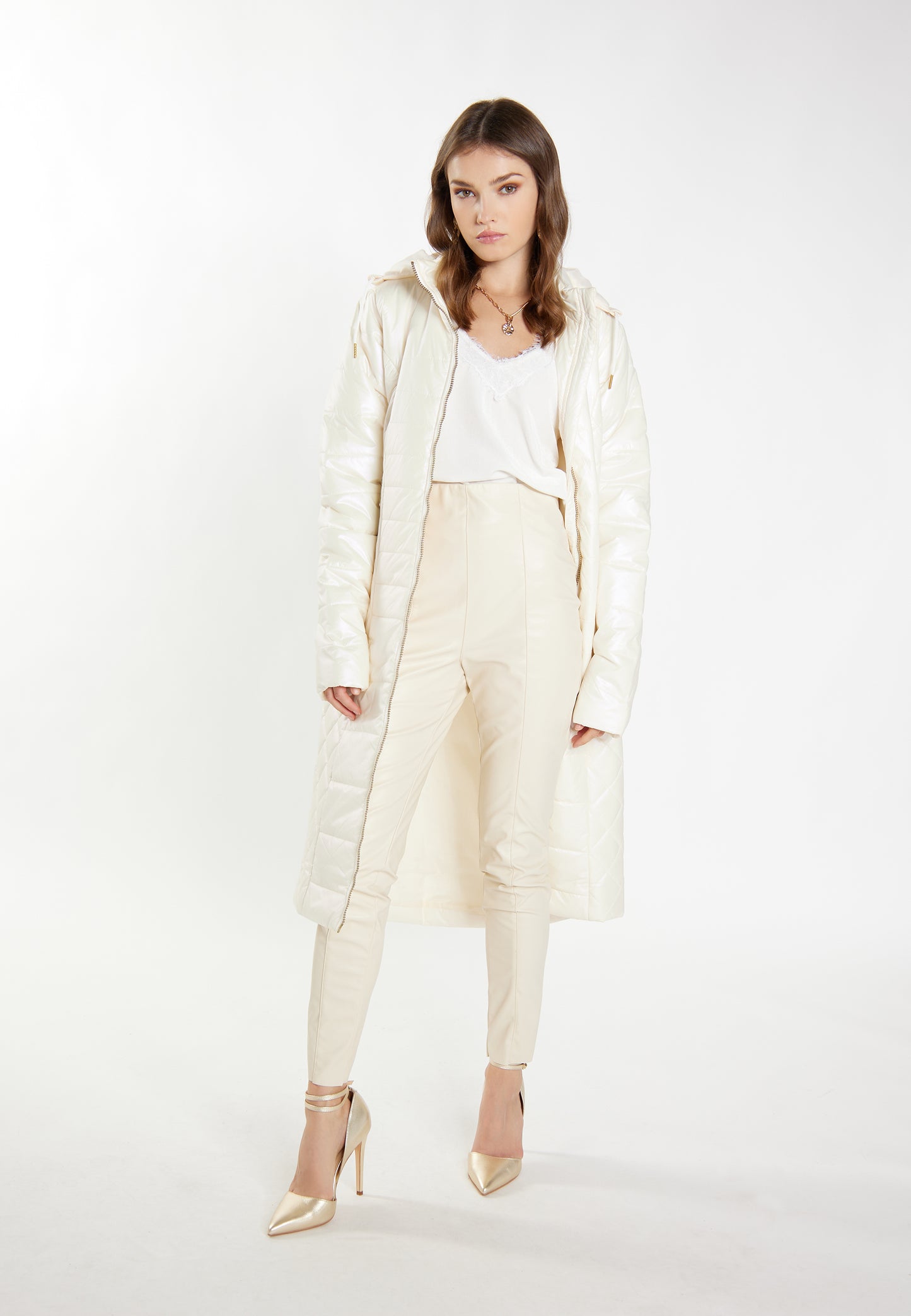 faina women's light quilted coat