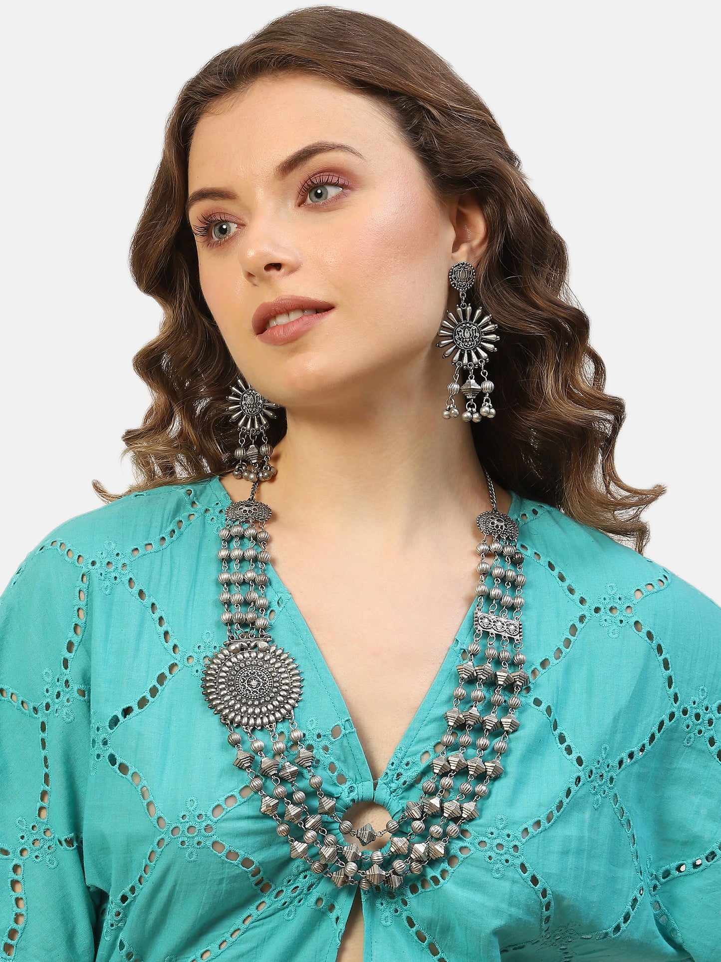 IZIA women's earrings