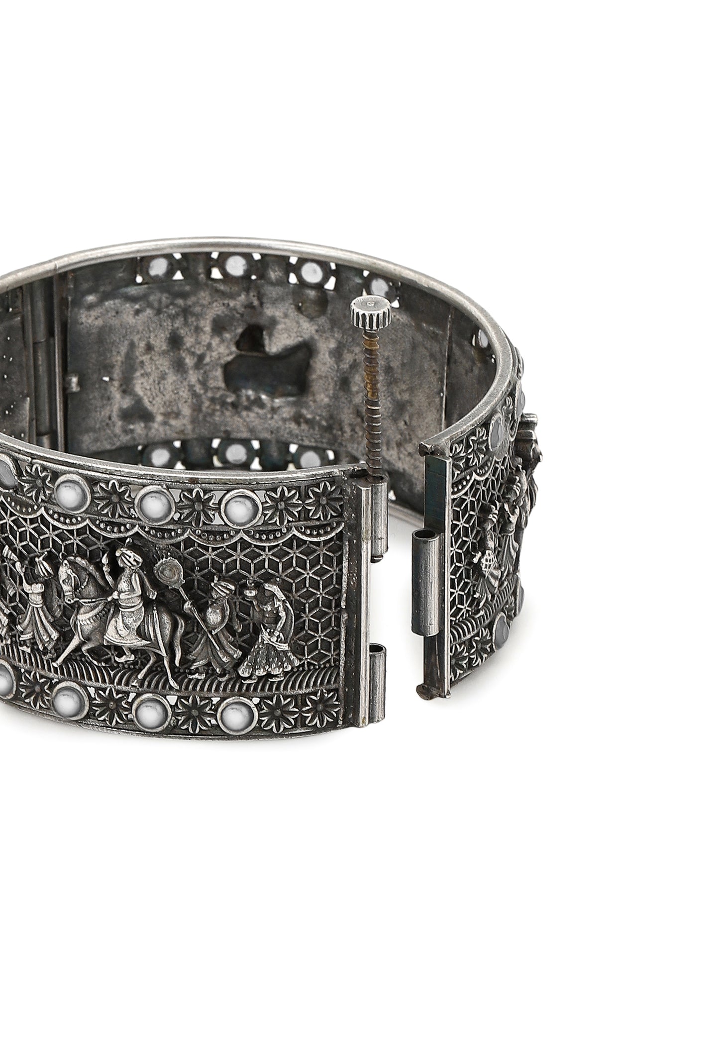 IZIA women's bracelet