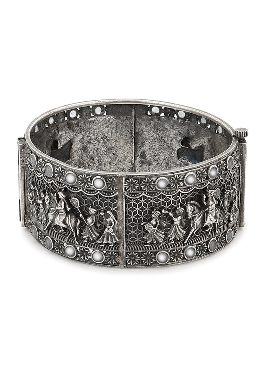 IZIA women's bracelet