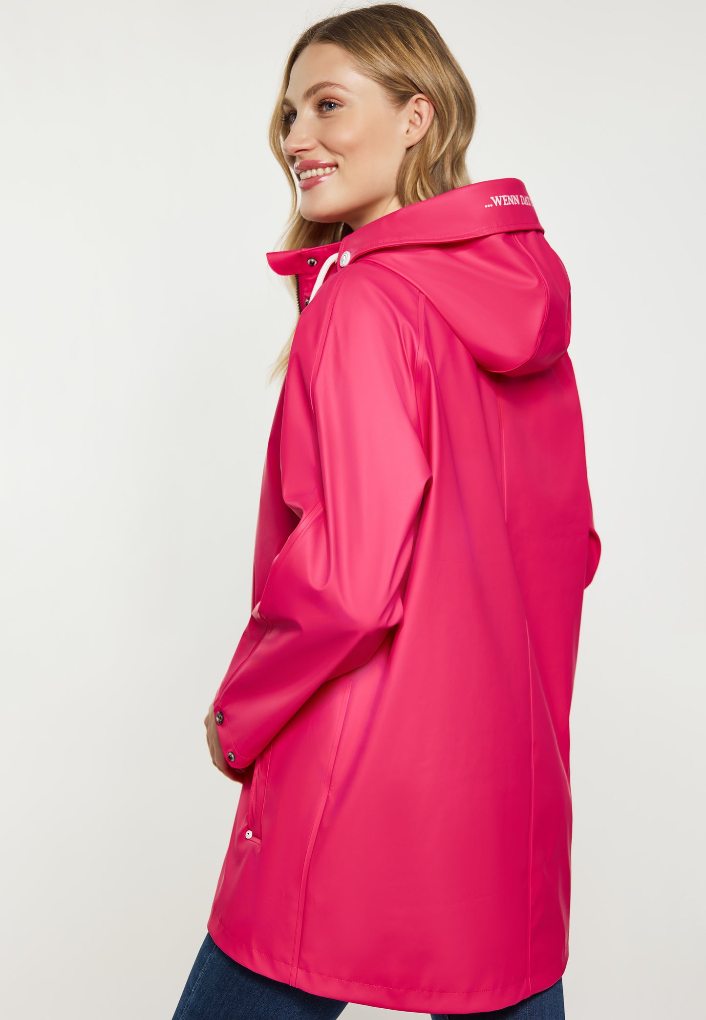 Schmuddelwedda women's rain coat