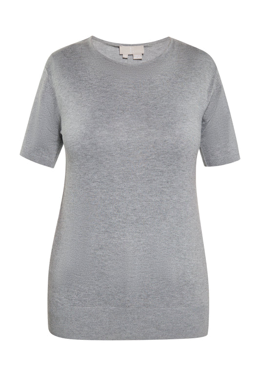 RISA women's T shirt
