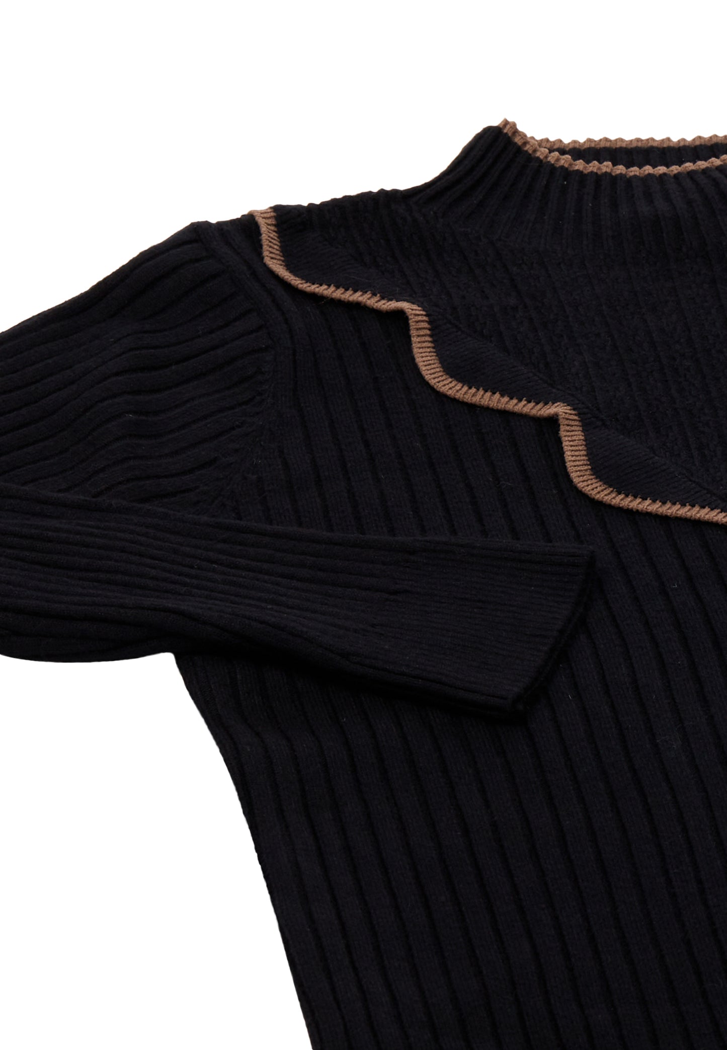 NALLY women's knitted sweater