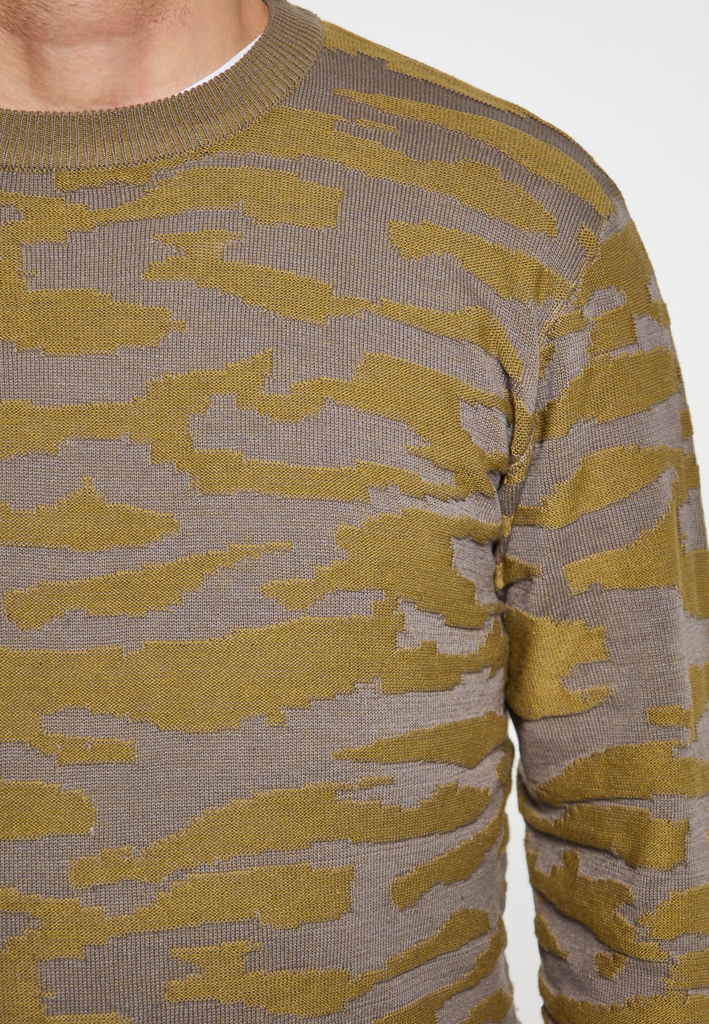 TUFFSKULL men's sweater