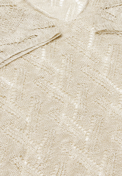 Isha women's sweater vest