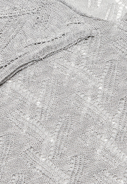 Isha women's sweater vest