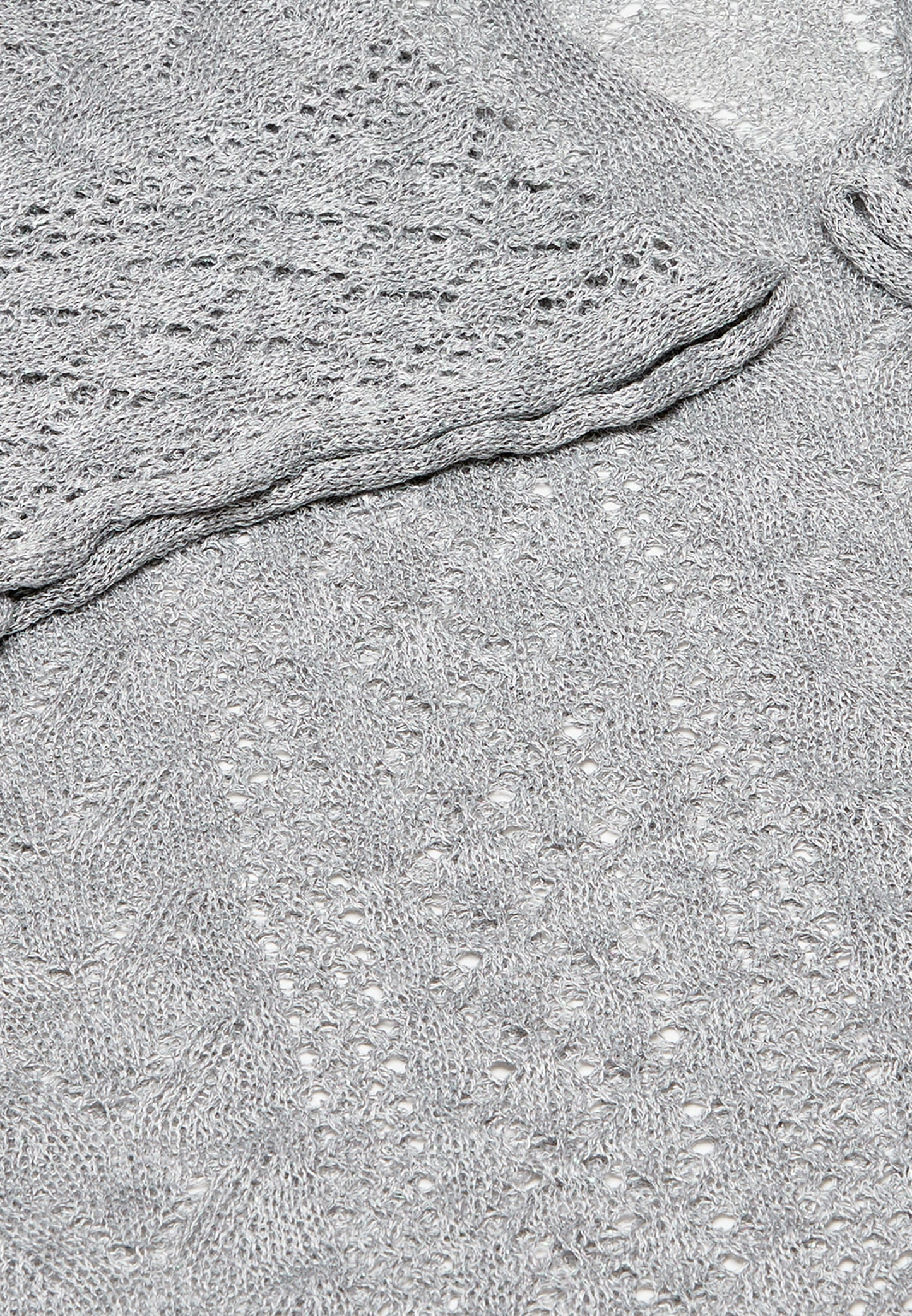 Isha women's sweater vest