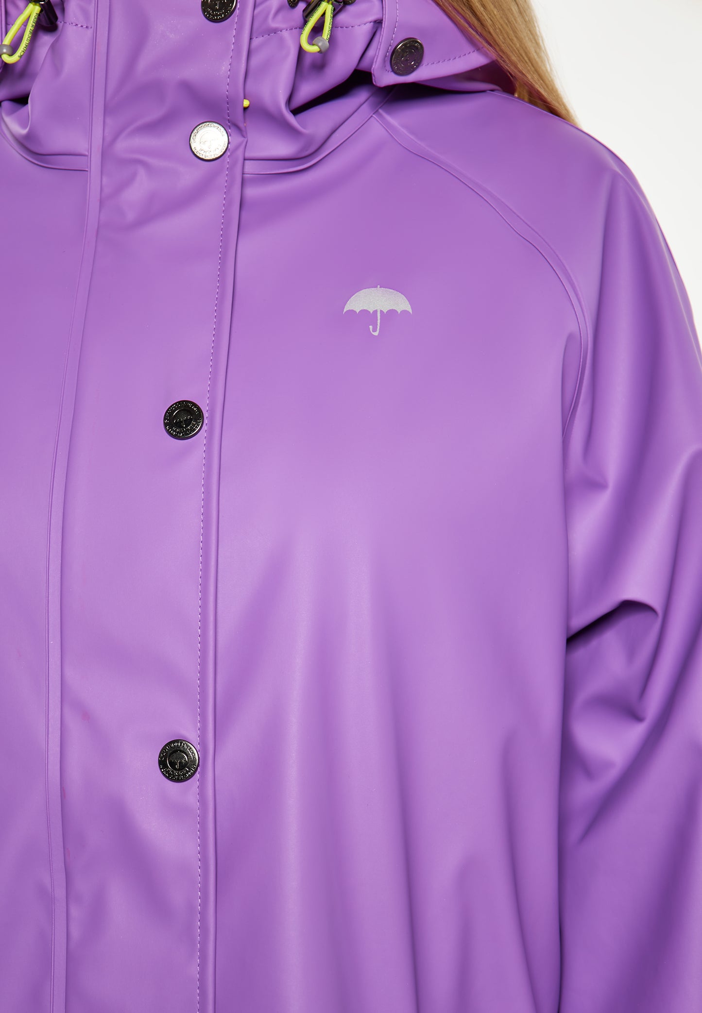 Schmuddelwedda women's rain coat