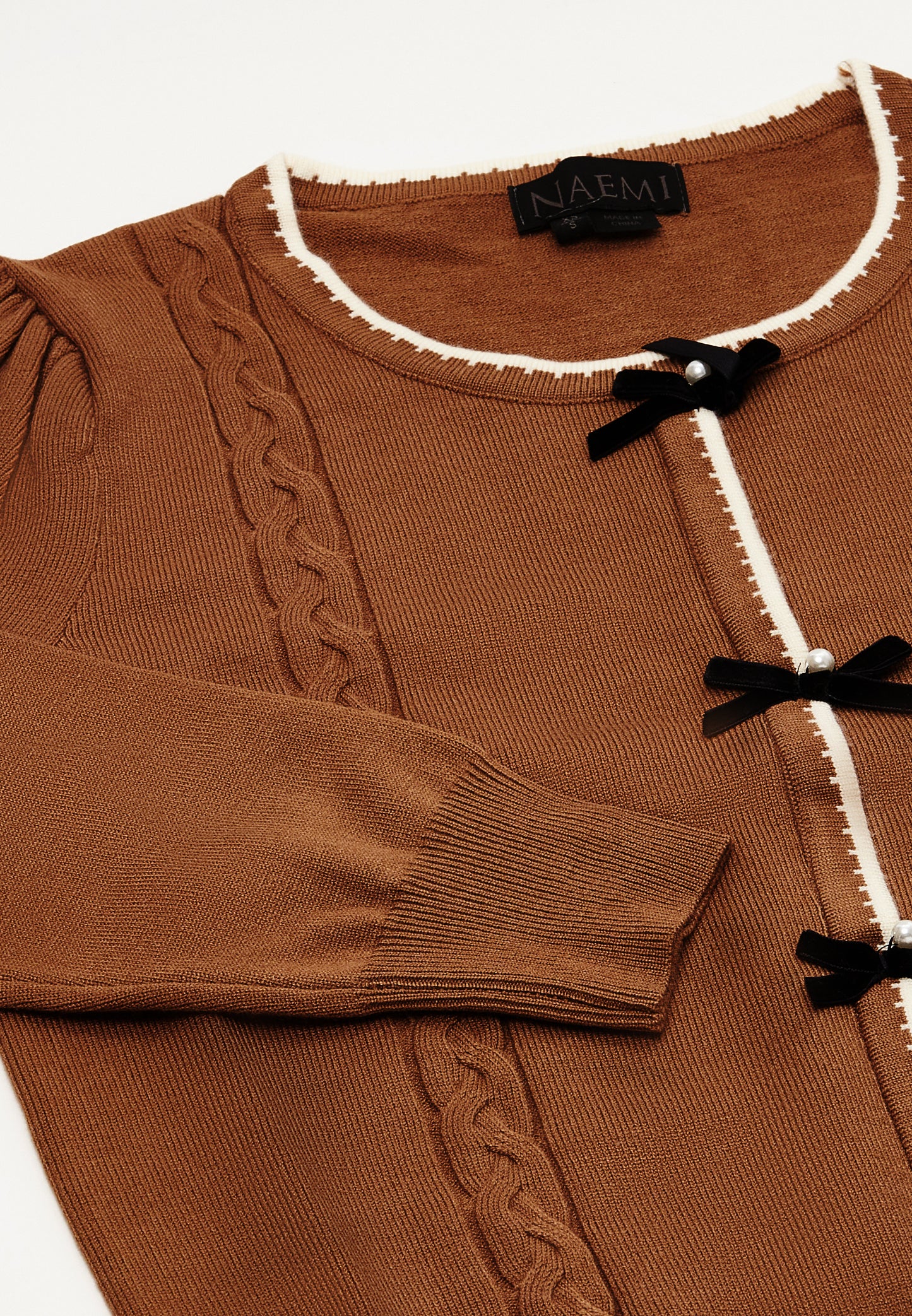 NAEMI women's cardigan