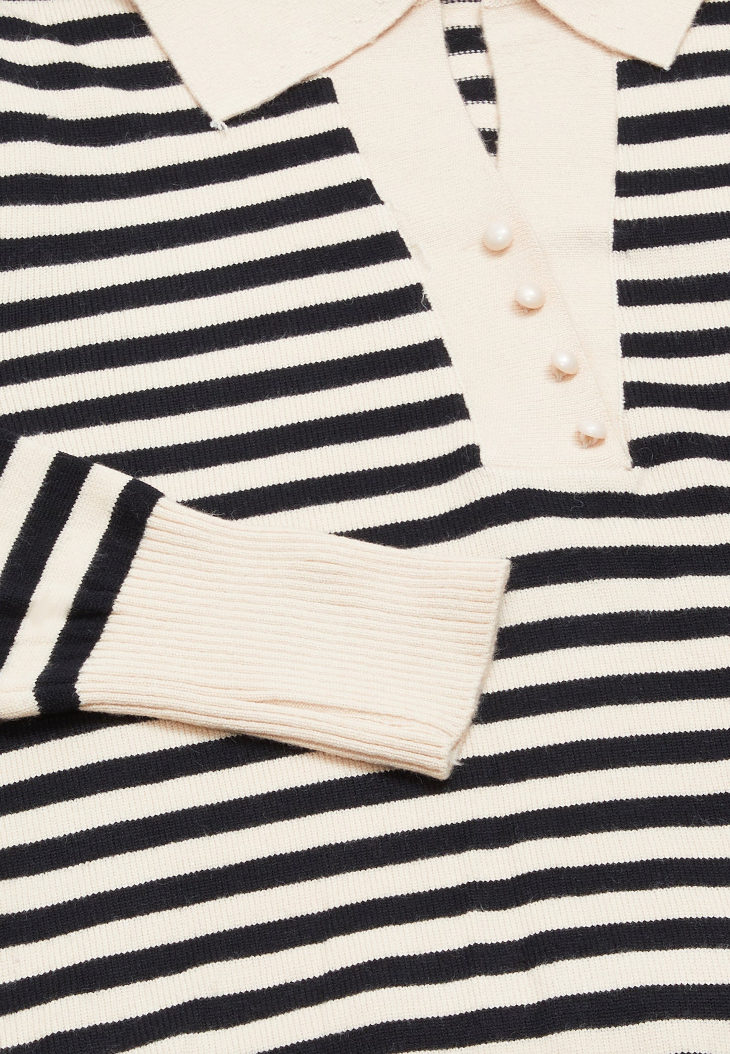 SWIRLY women's knitted sweater