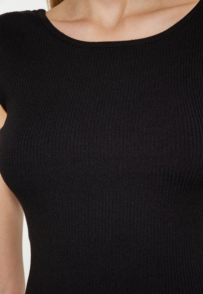 myMo at night women's crop top
