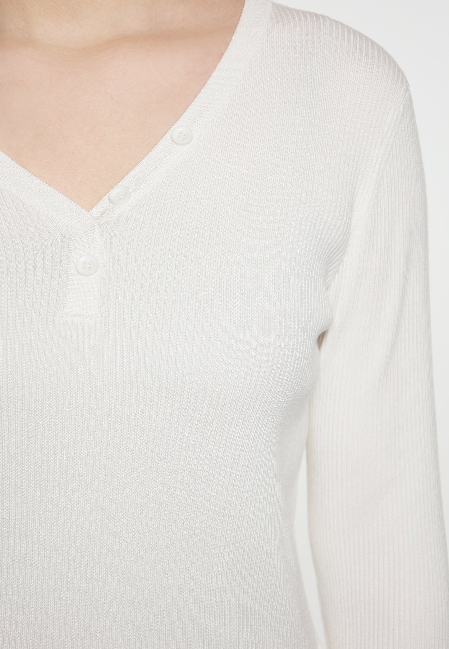 RISA women's sweater