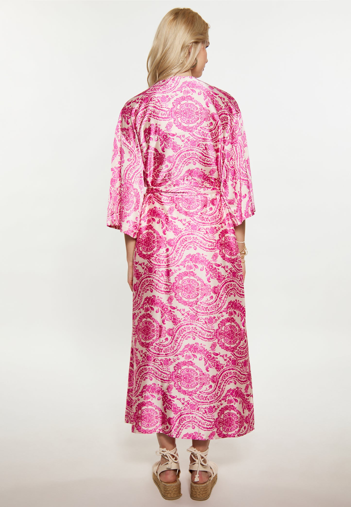 IZIA women's kimono