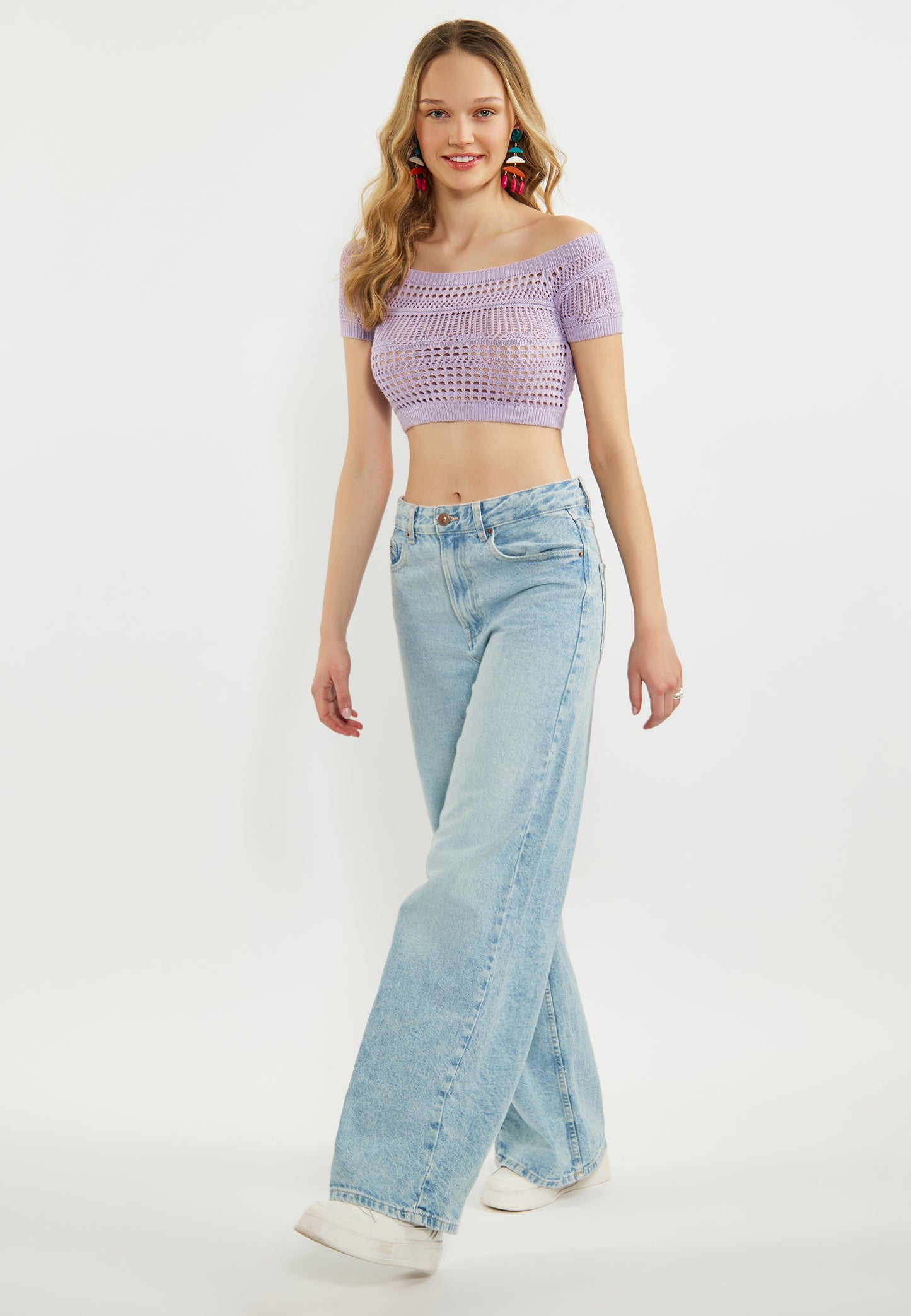 myMo women's crop top