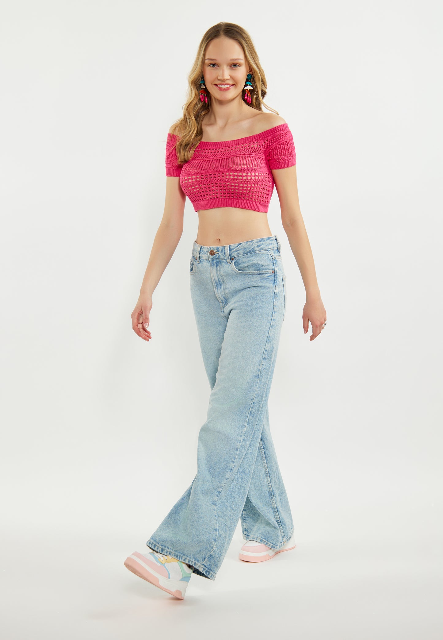 myMo women's crop top