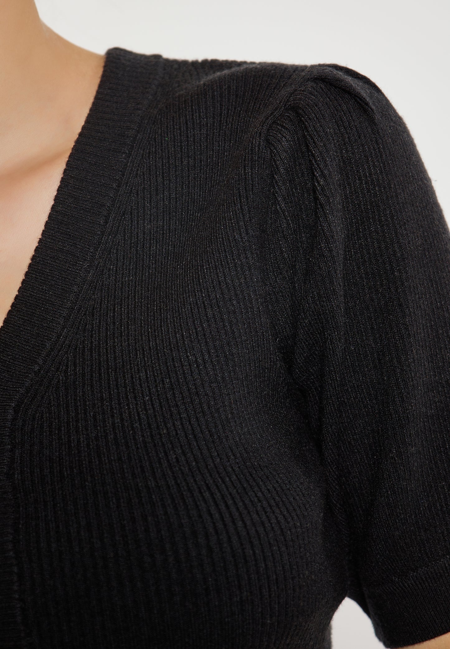SWIRLY women's cardigan