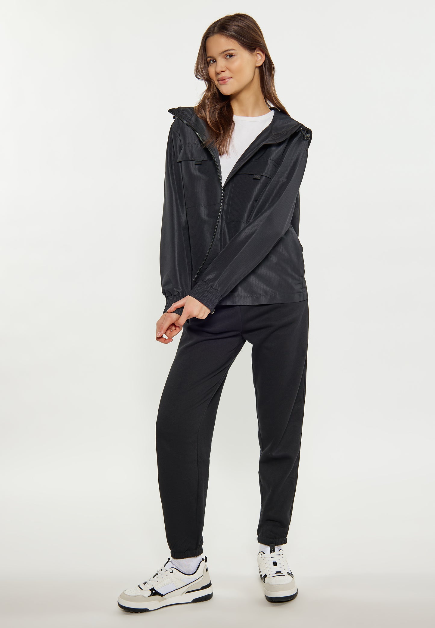 myMo ATHLSR women's anorak
