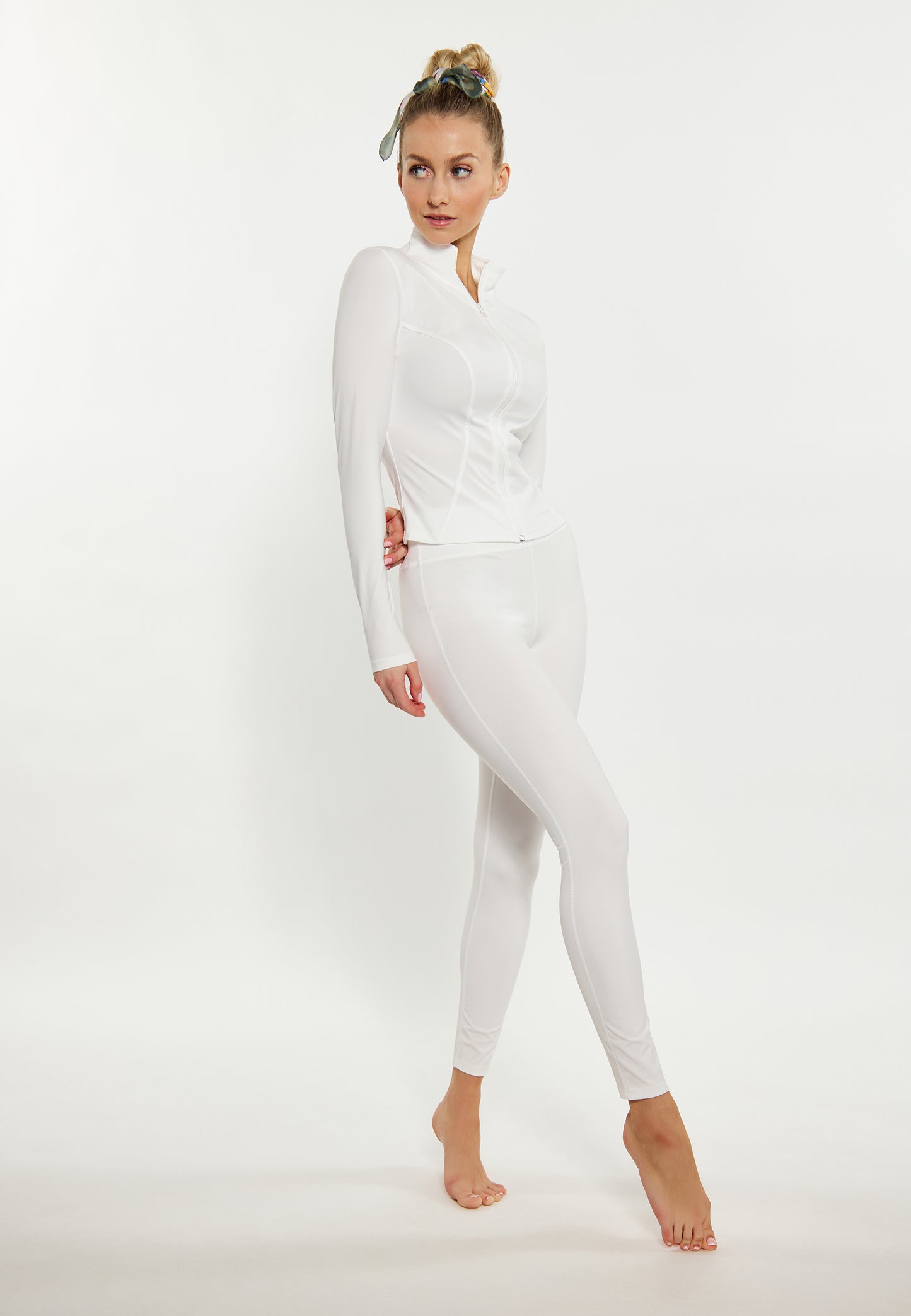 IZIA women's pants