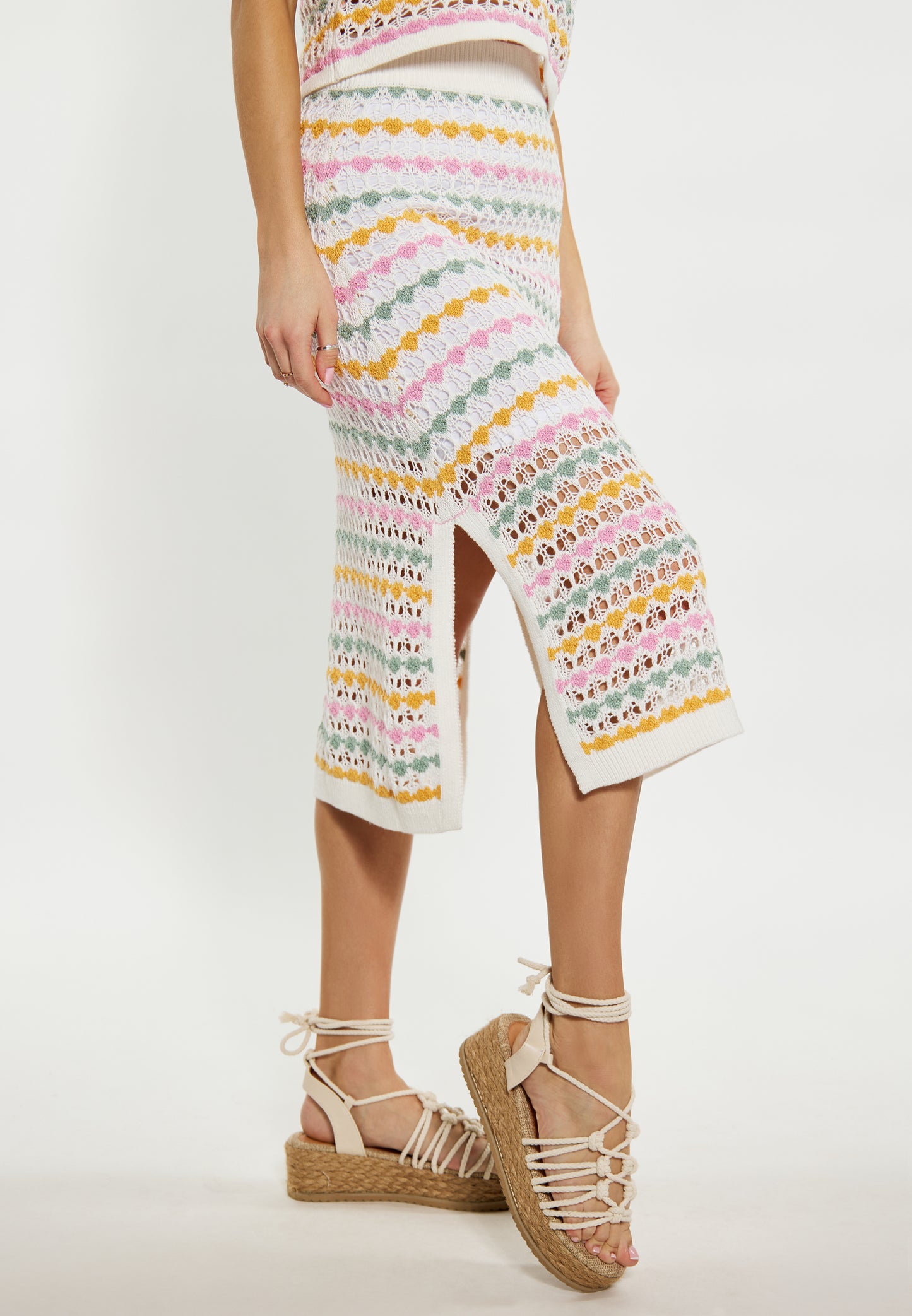IZIA women's skirt