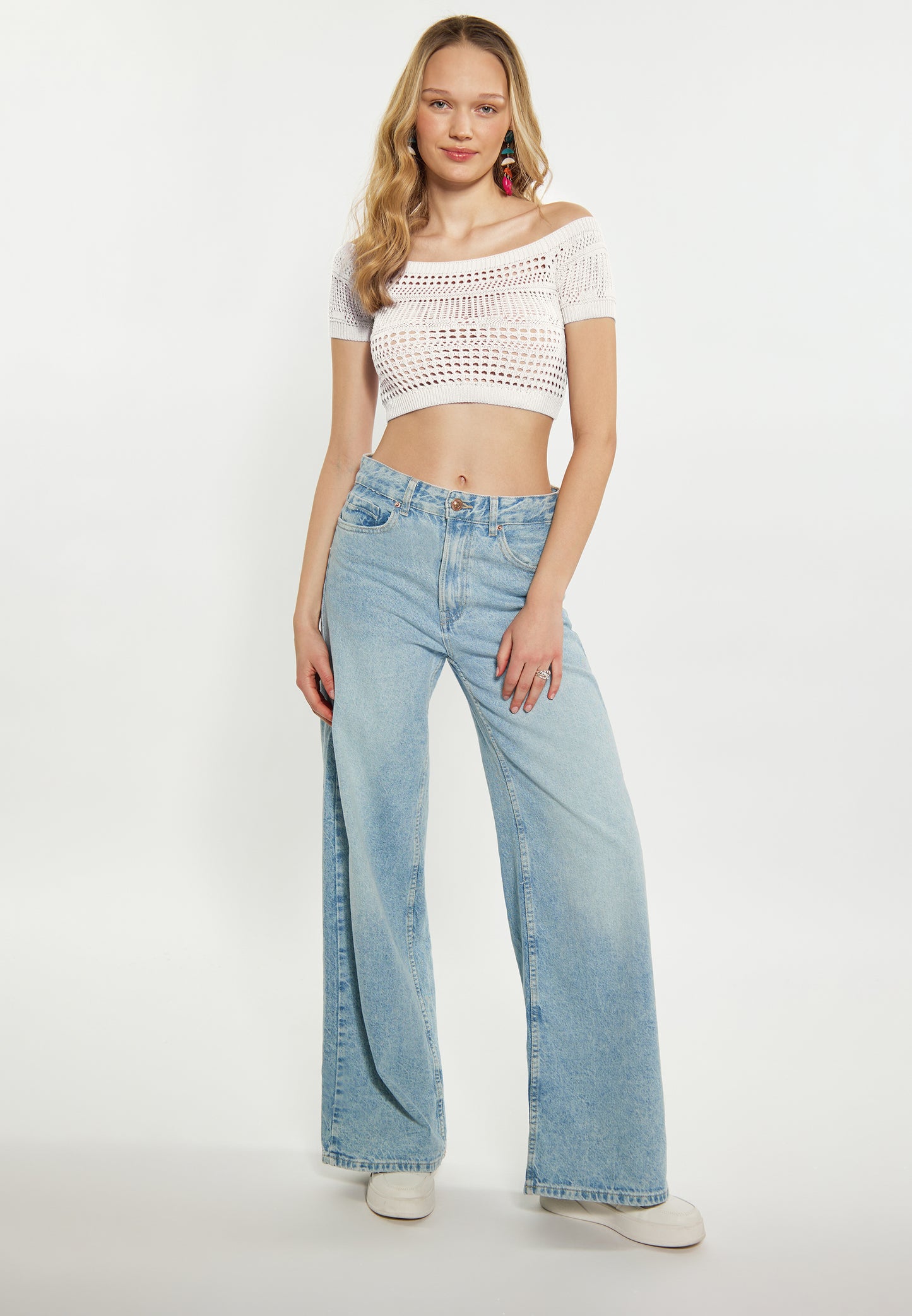 myMo women's crop top