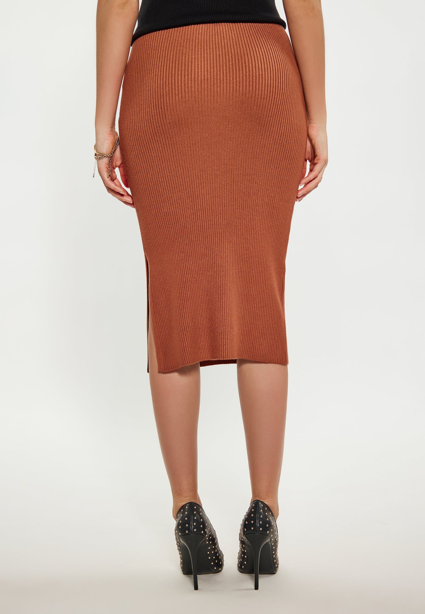 faina women's skirt