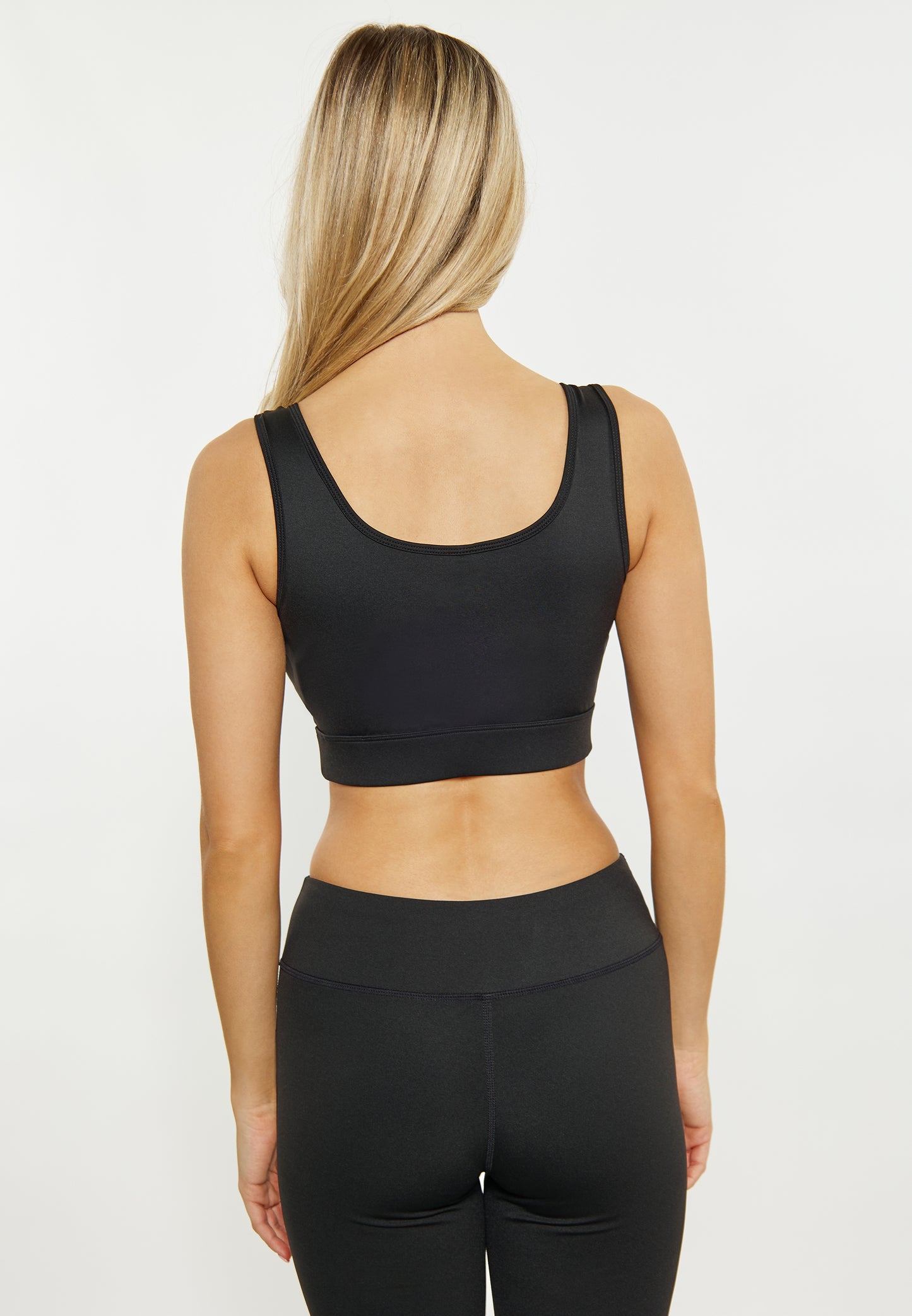 IZIA women's crop top