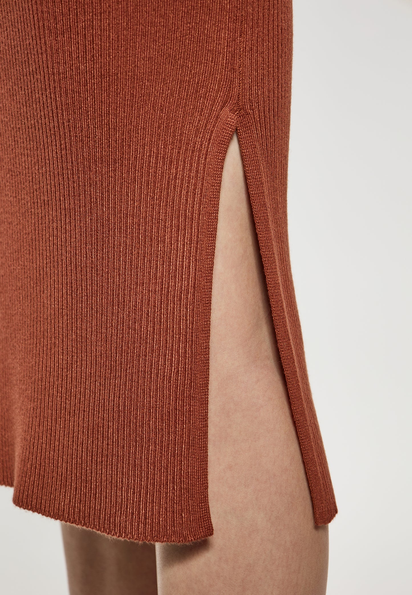 faina women's skirt