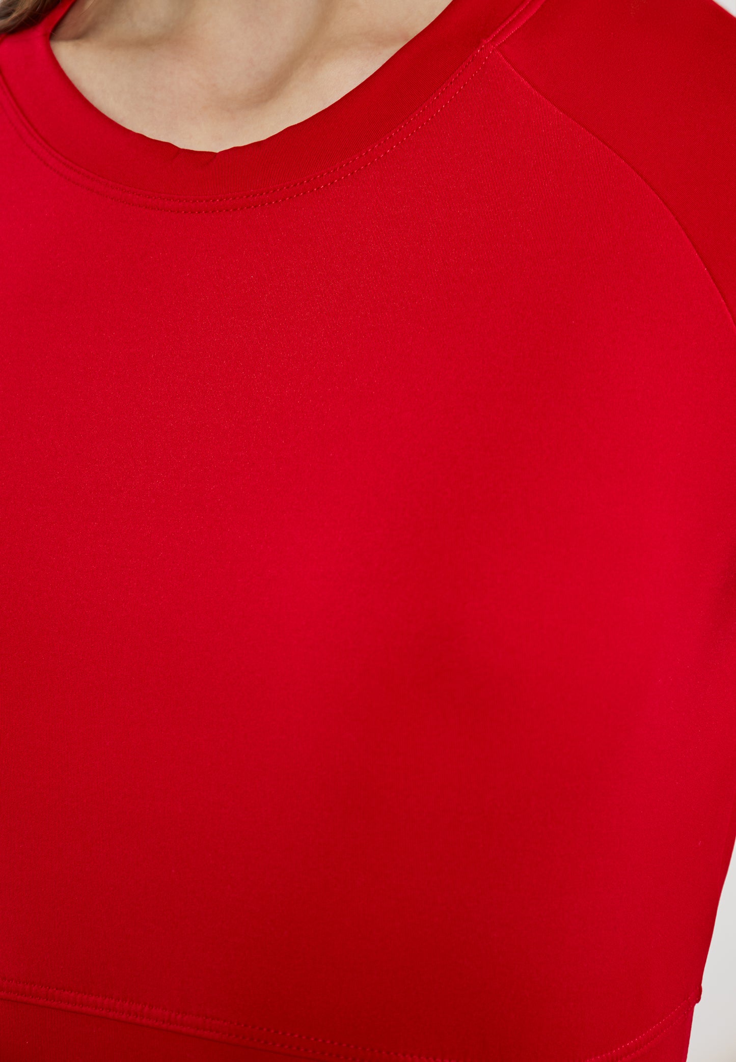 myMo ATHLSR women's crop top