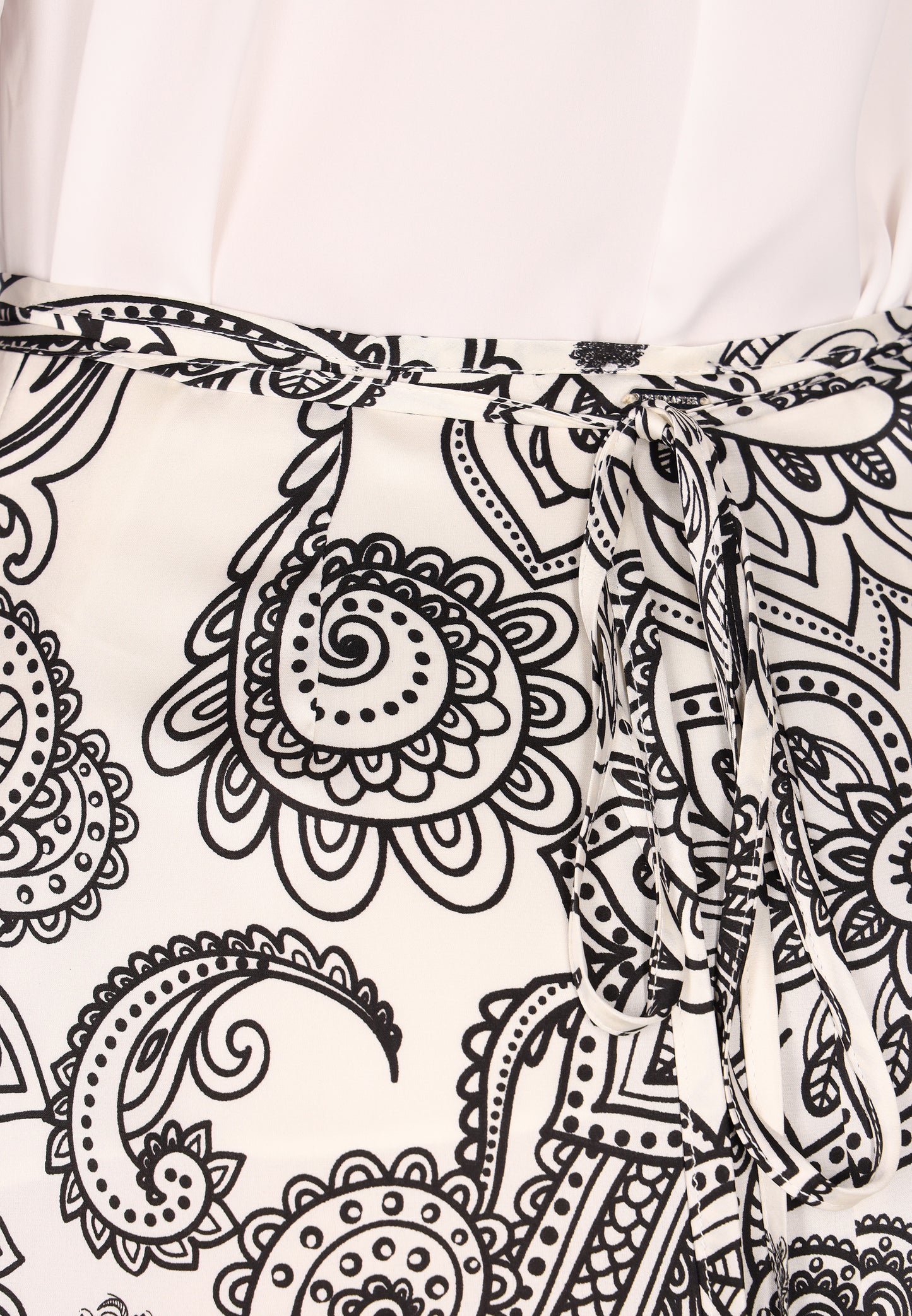 DreiMaster Klassik women's skirt