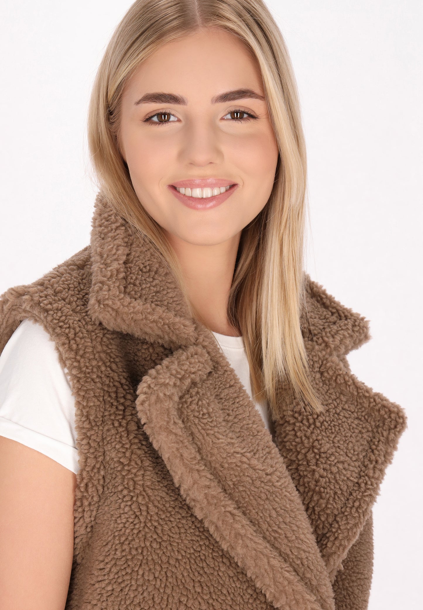 Schmuddelwedda women's vest jacket