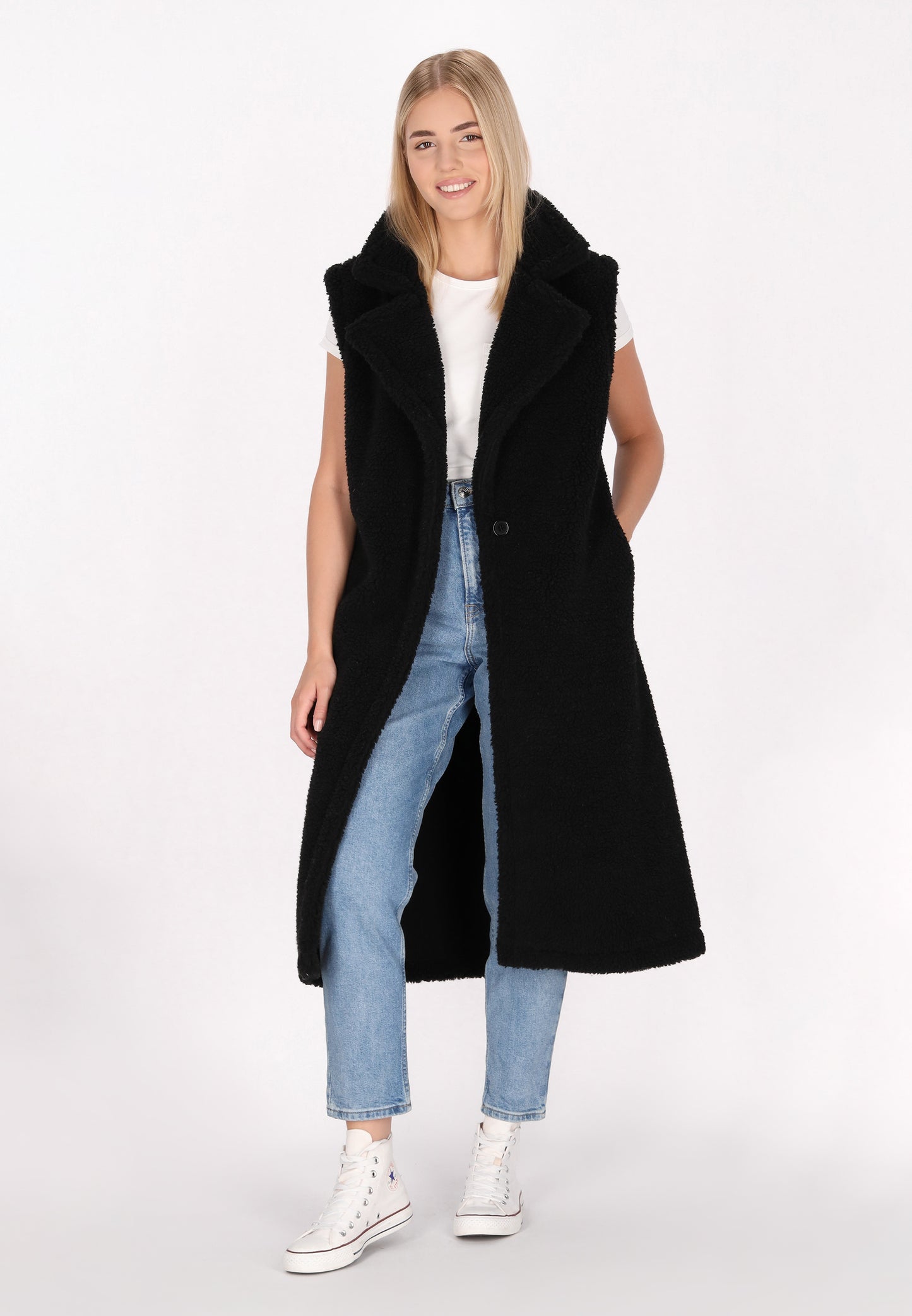 Schmuddelwedda women's vest jacket