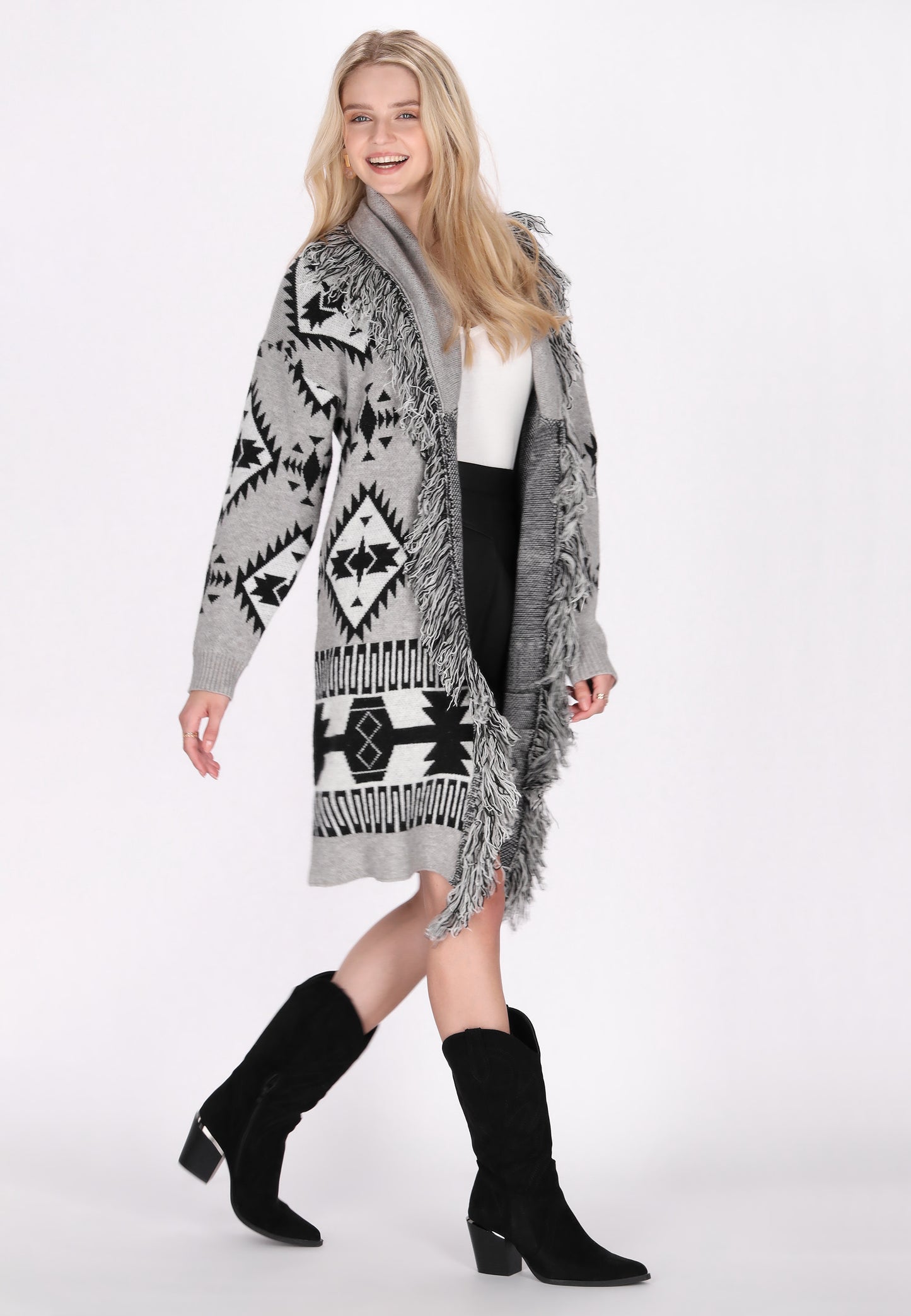 IZIA women's cardigan