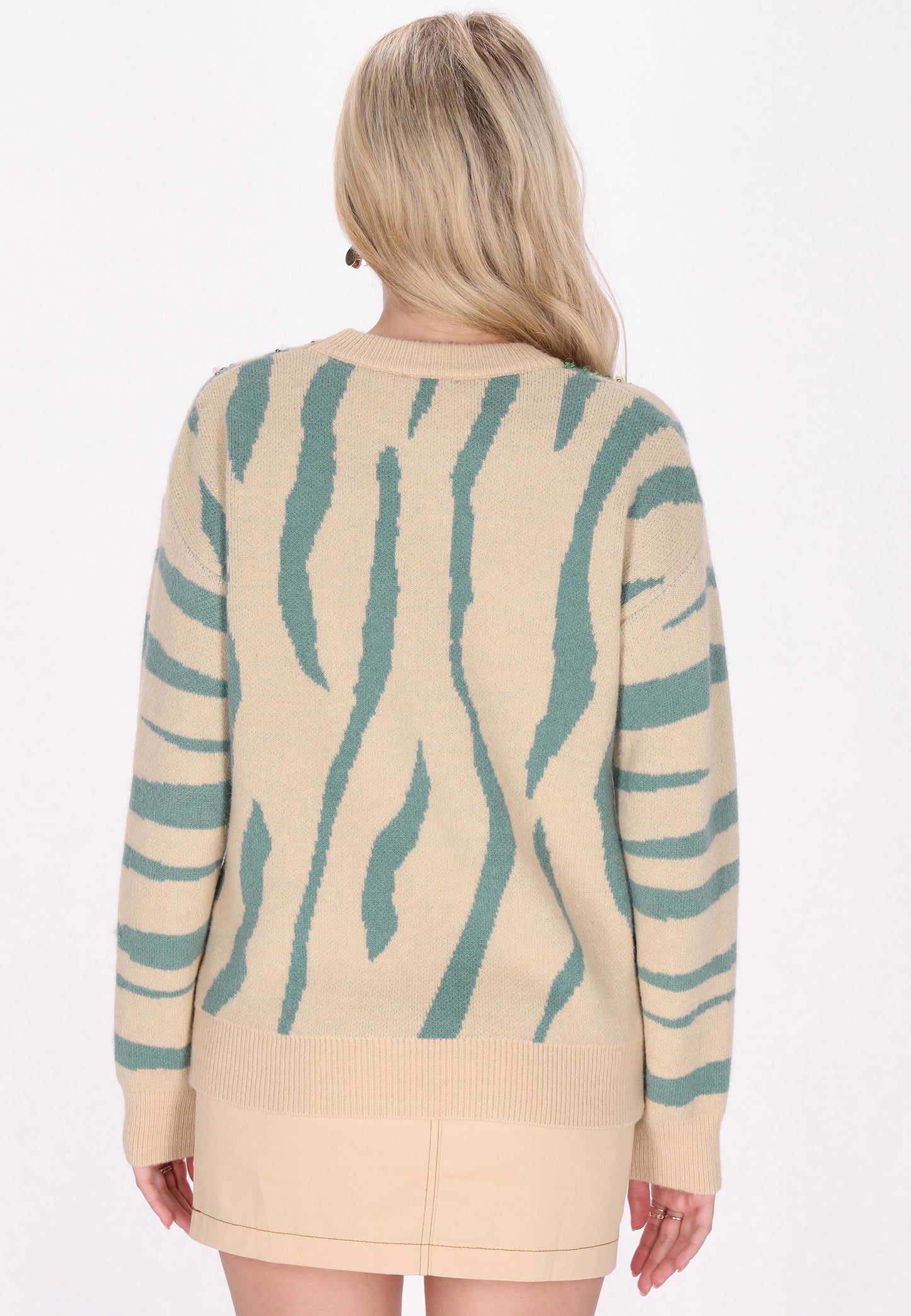 IZIA women's sweater