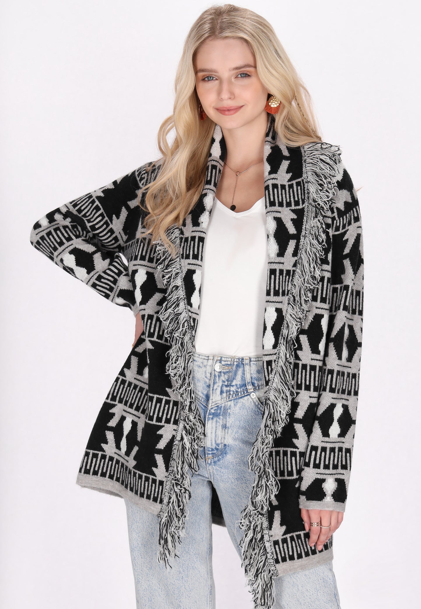 IZIA women's cardigan