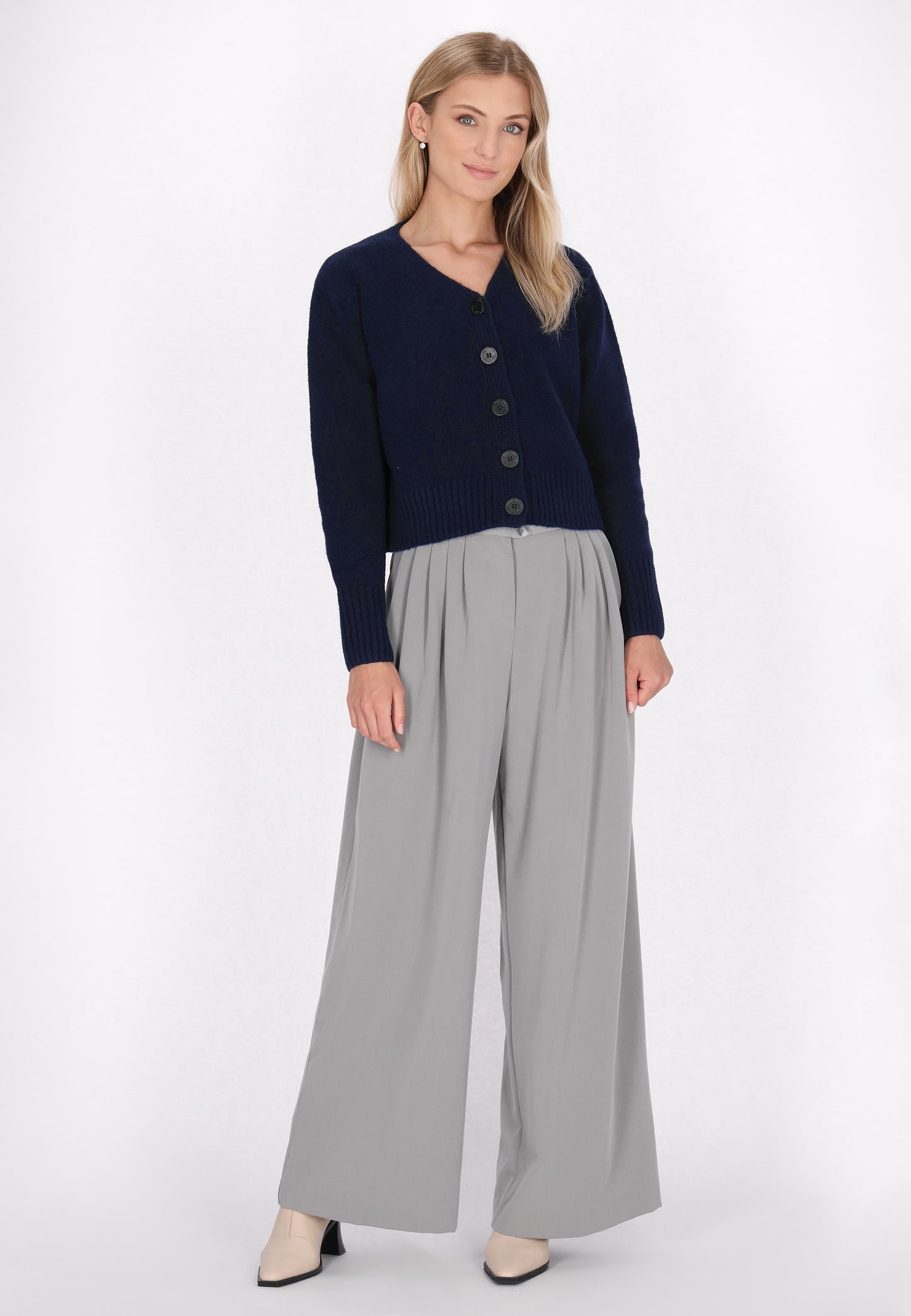 DreiMaster Klassik women's cardigan