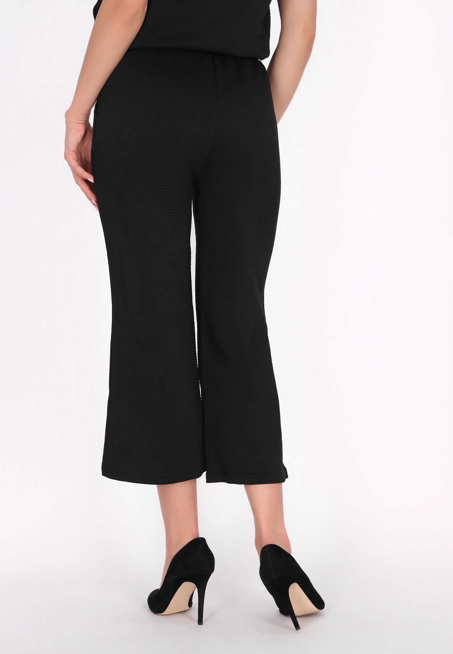 faina women's pants